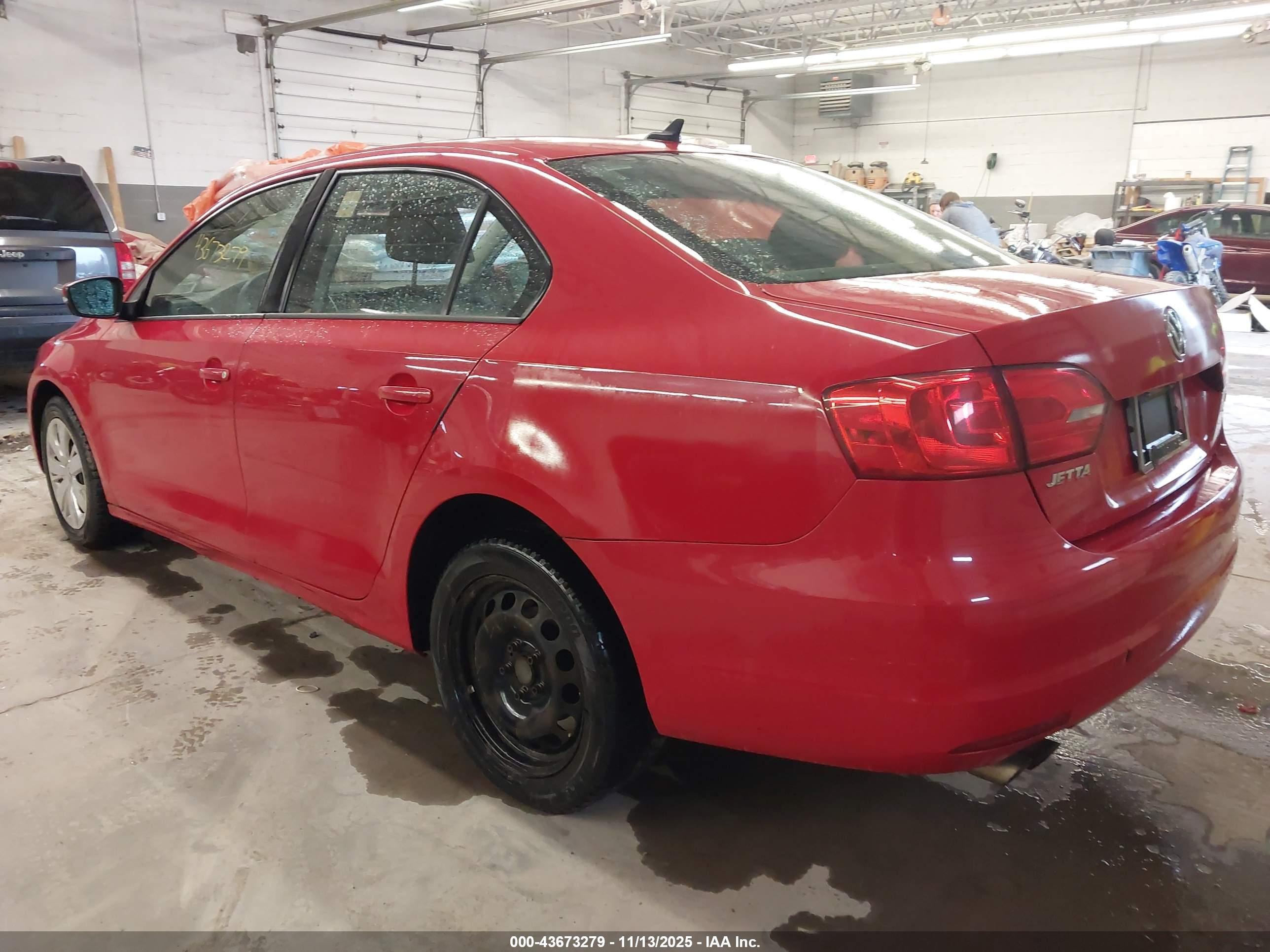 VOLKSWAGEN JETTA image 3