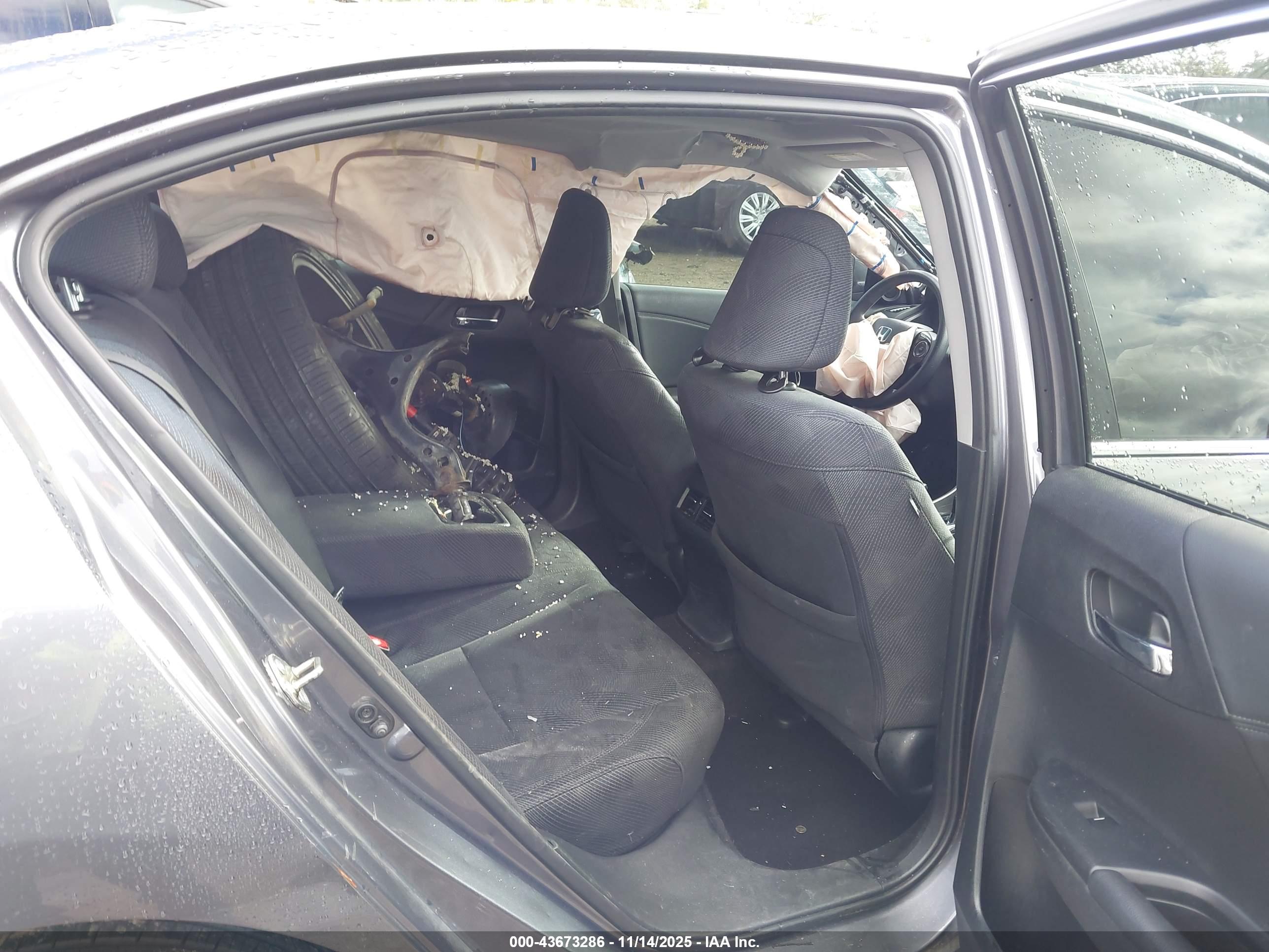 HONDA ACCORD image 8
