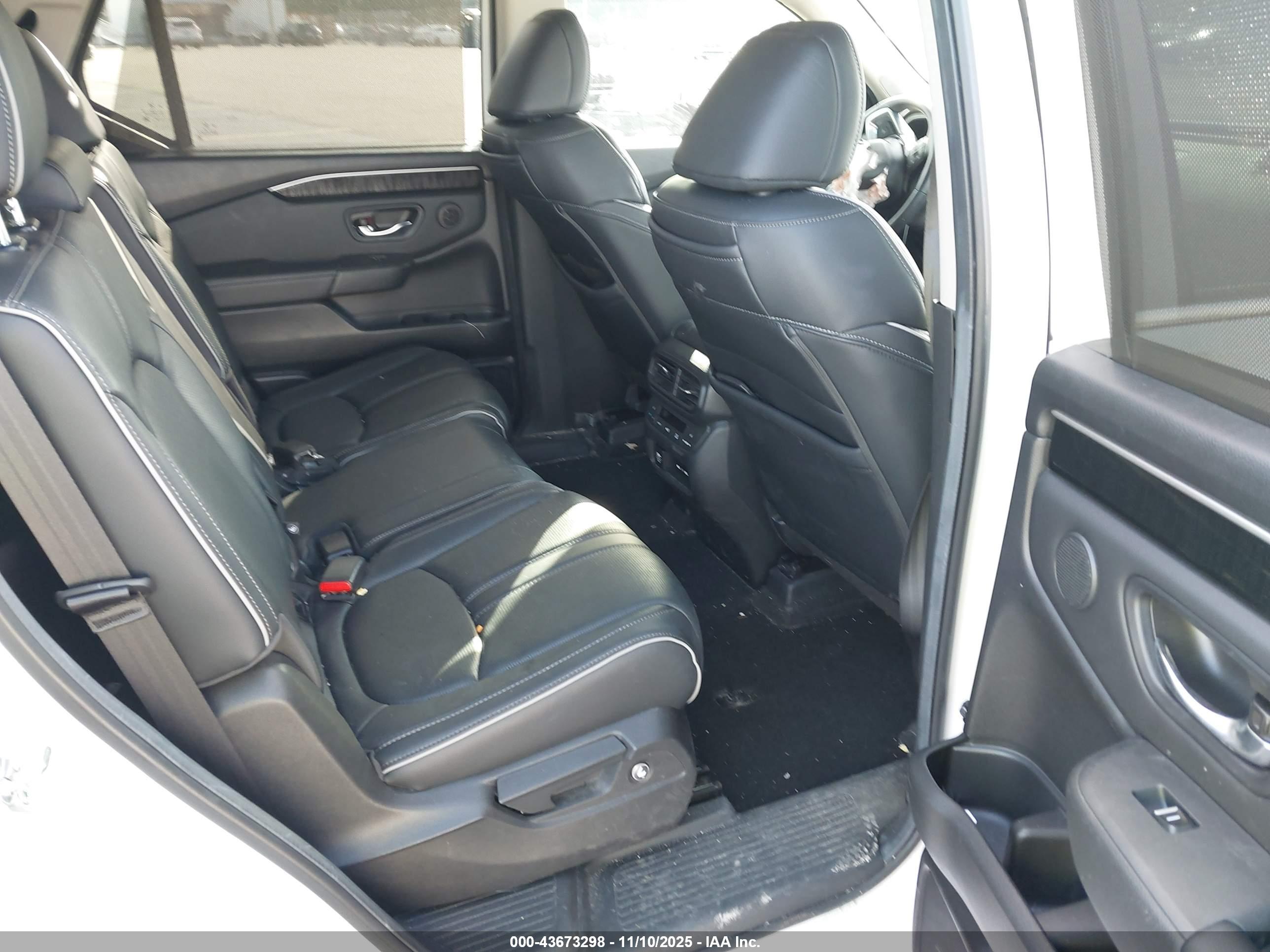 HONDA PILOT image 8