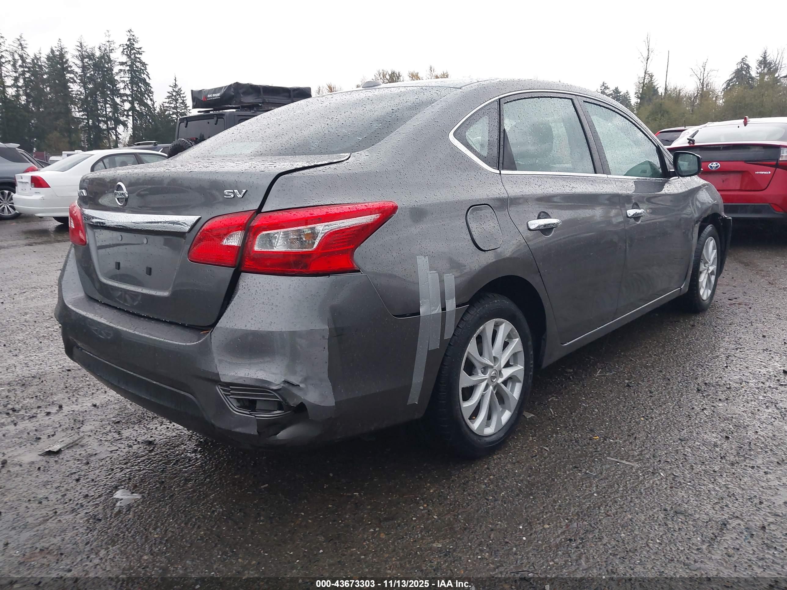 NISSAN SENTRA image 4