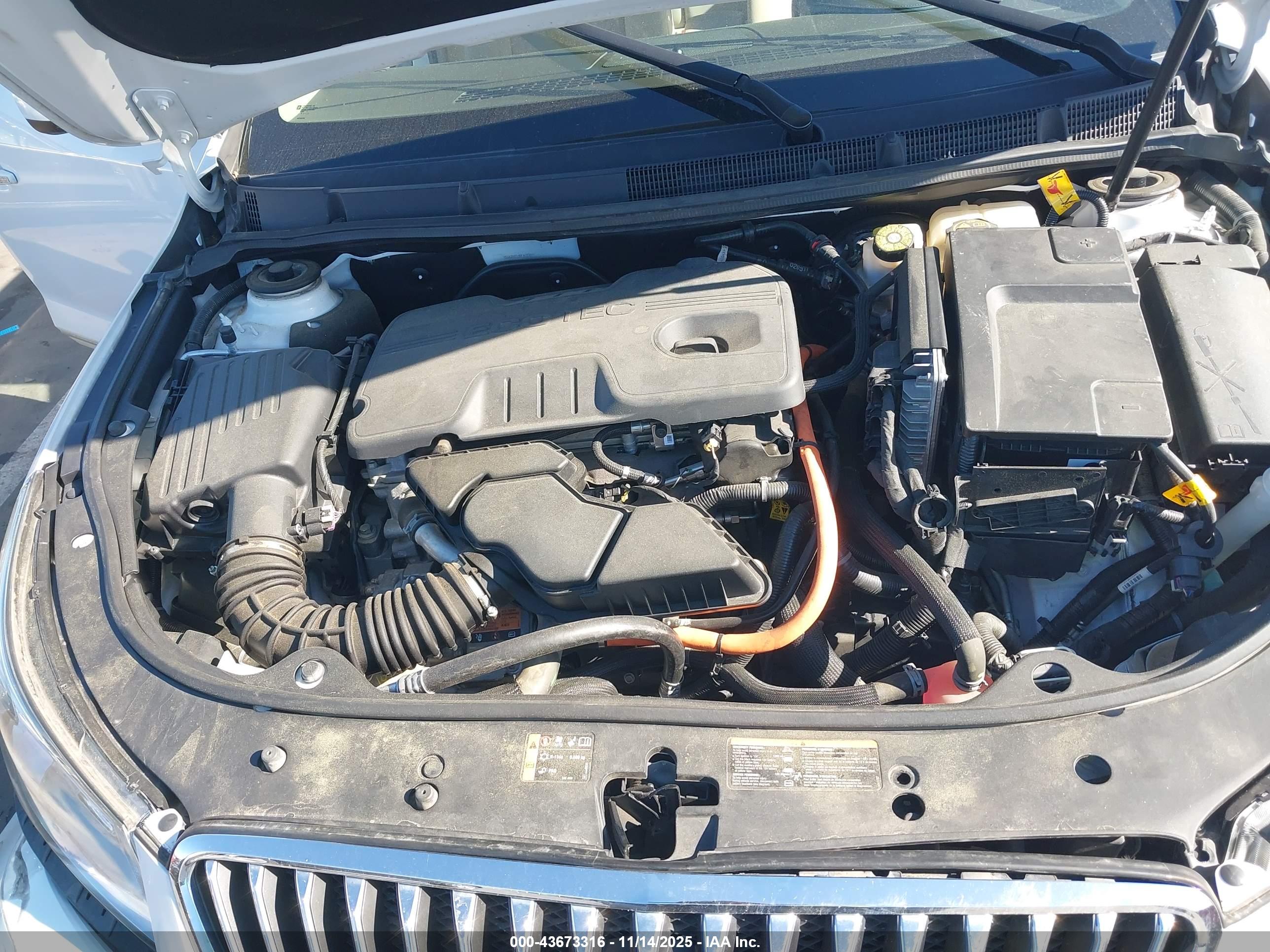 BUICK LACROSSE image 10