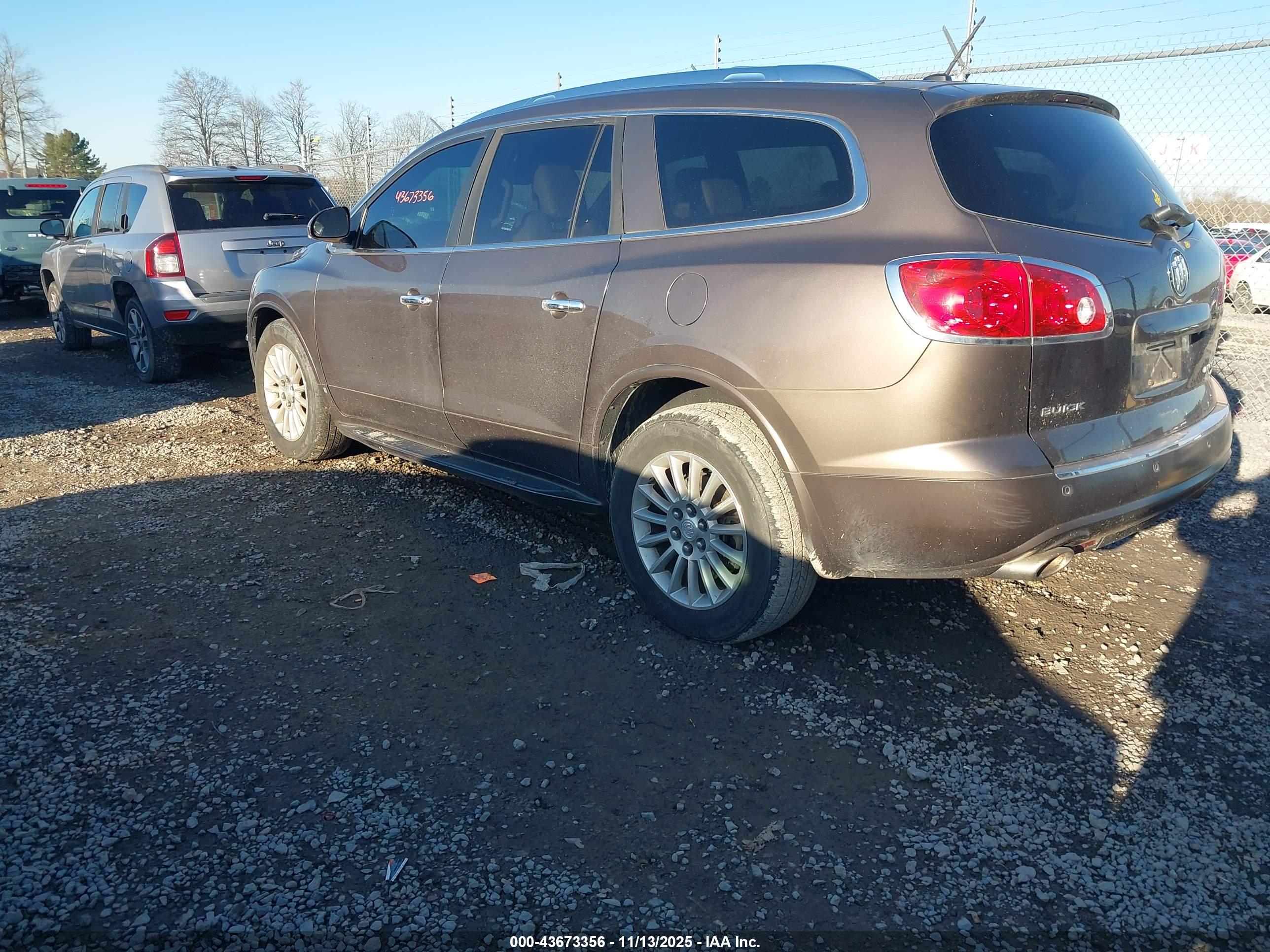 BUICK ENCLAVE image 3