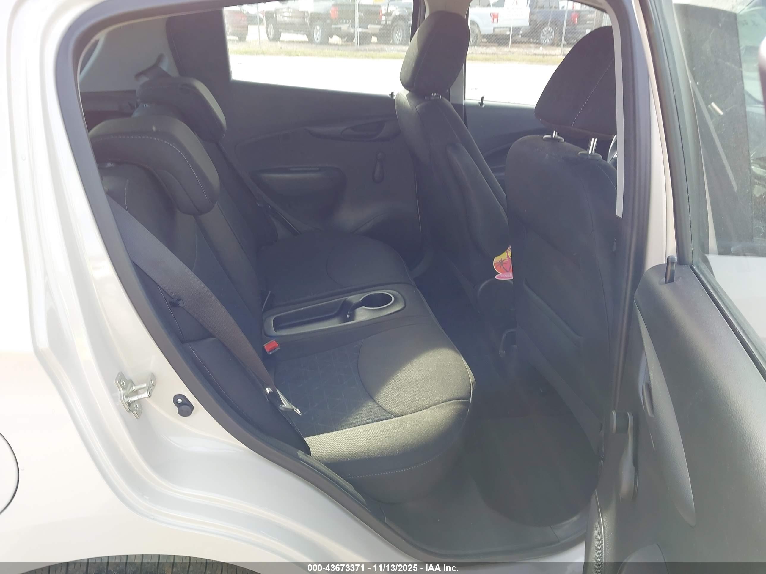 CHEVROLET SPARK image 8