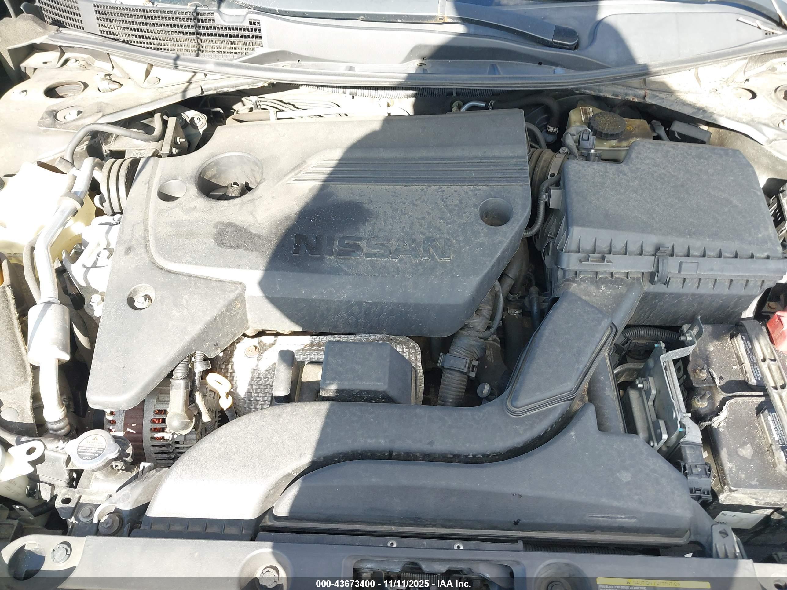 NISSAN ALTIMA image 10