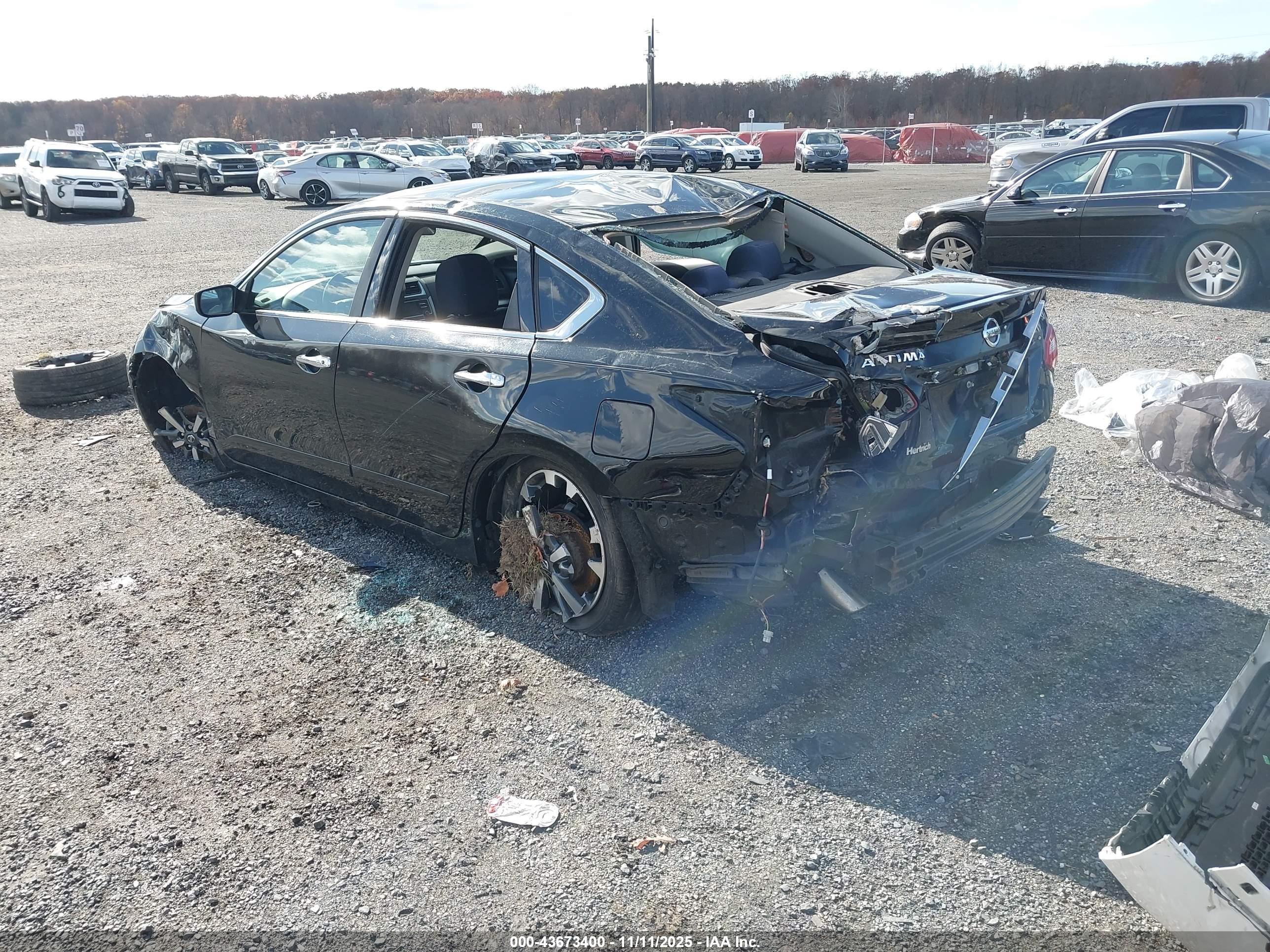 NISSAN ALTIMA image 3