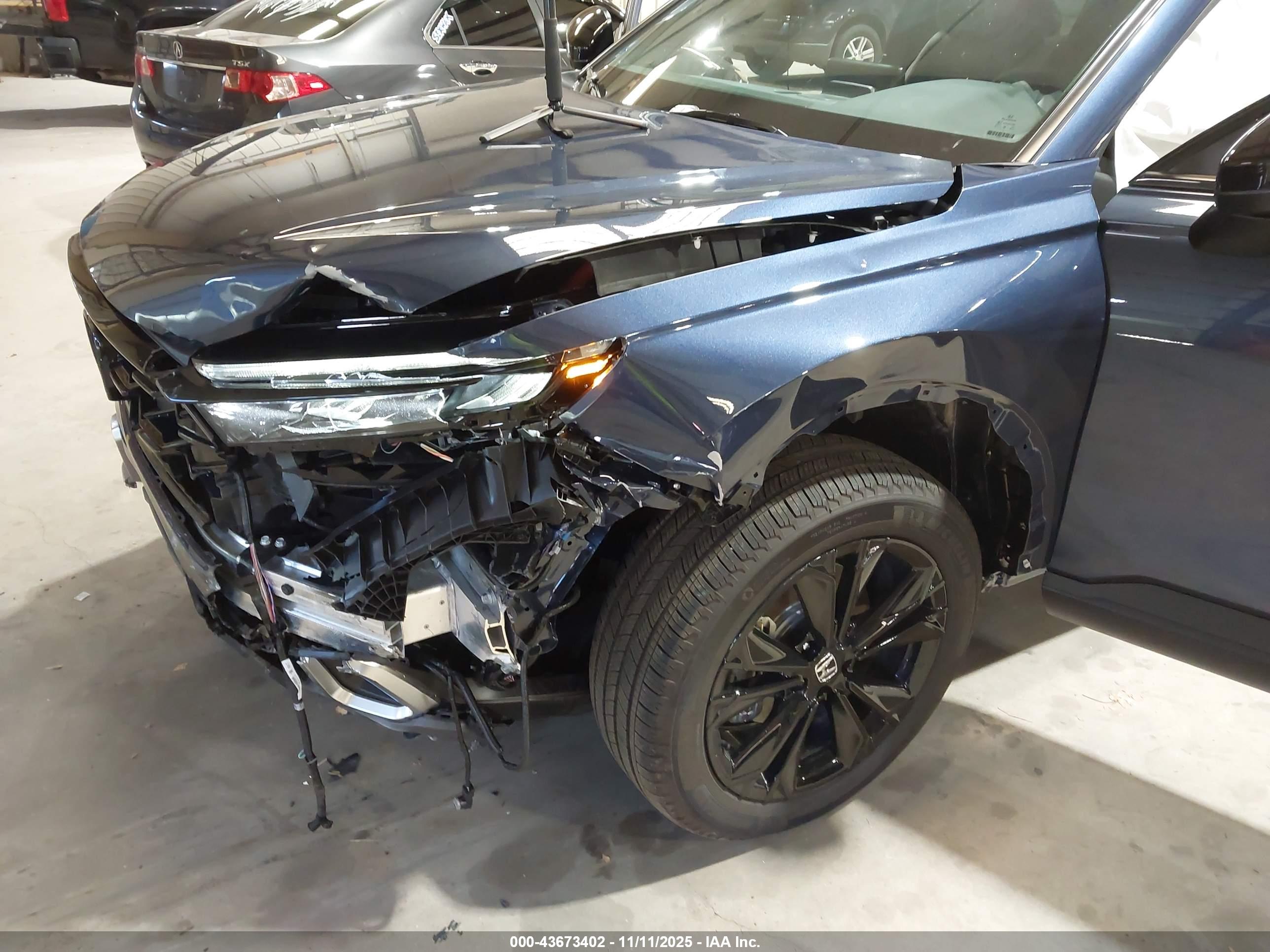 HONDA CR-V image 6