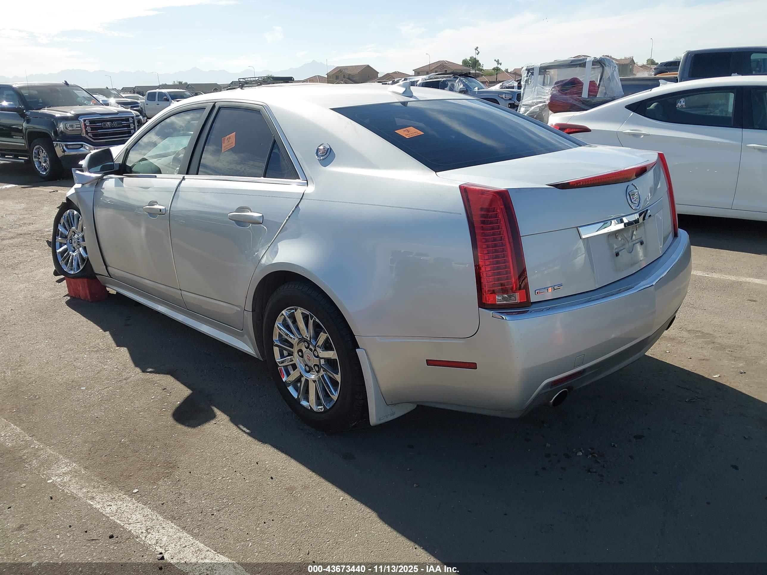 CADILLAC CTS image 3