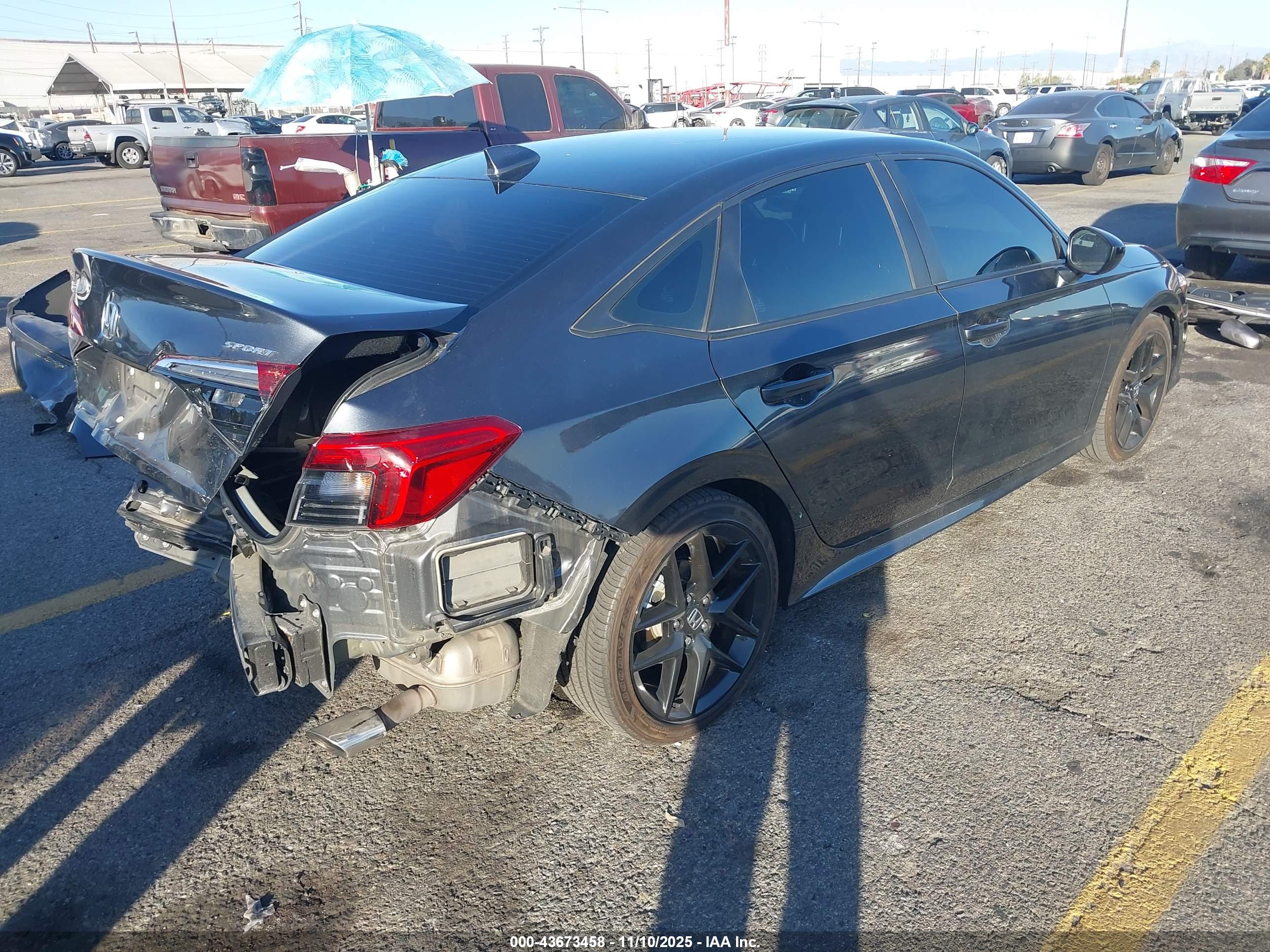 HONDA CIVIC image 4