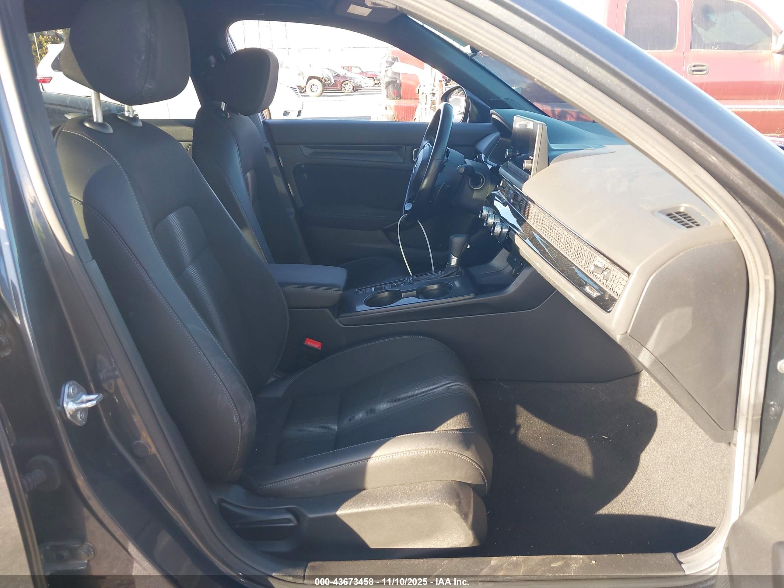 HONDA CIVIC image 5