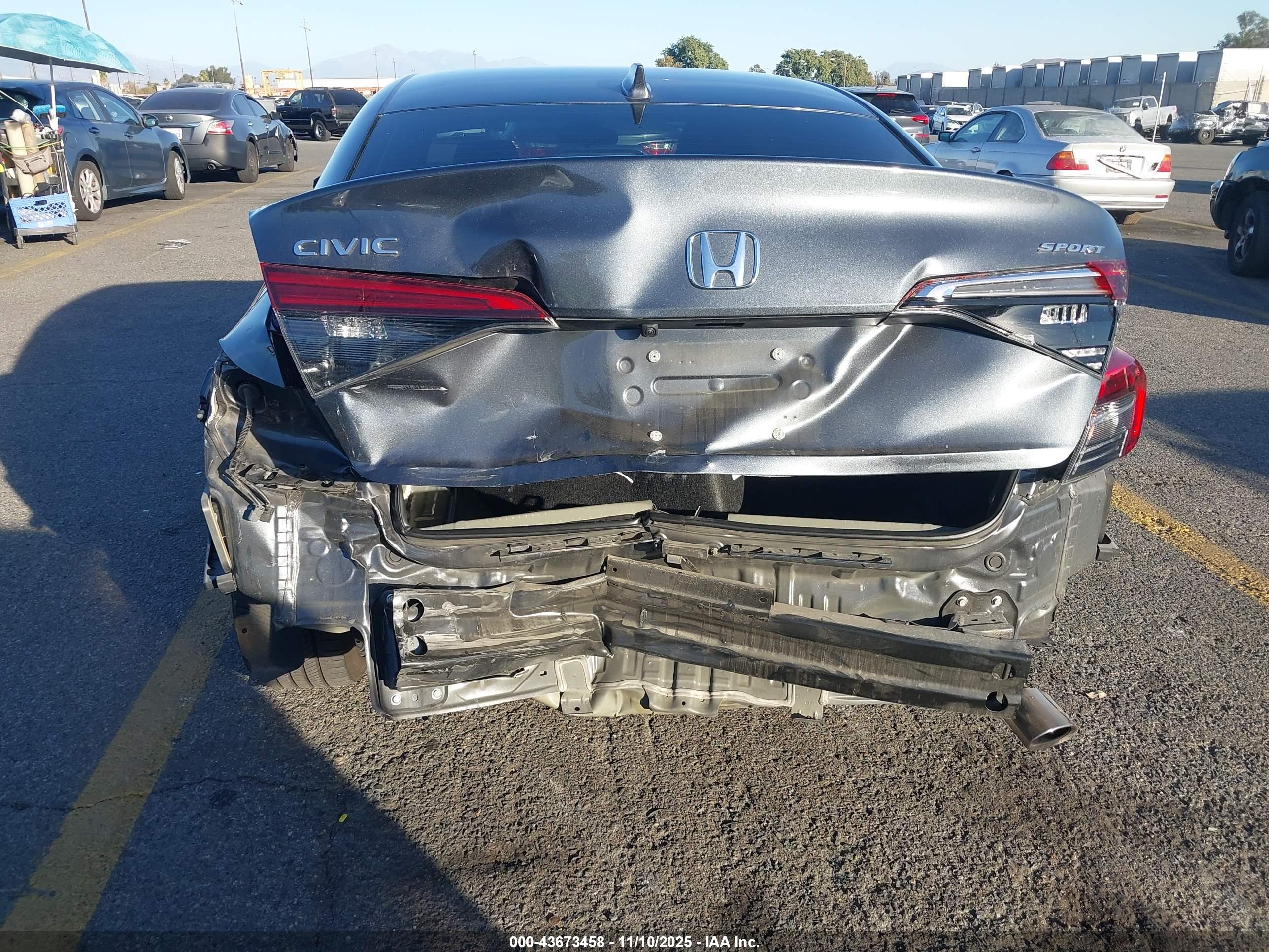 HONDA CIVIC image 6