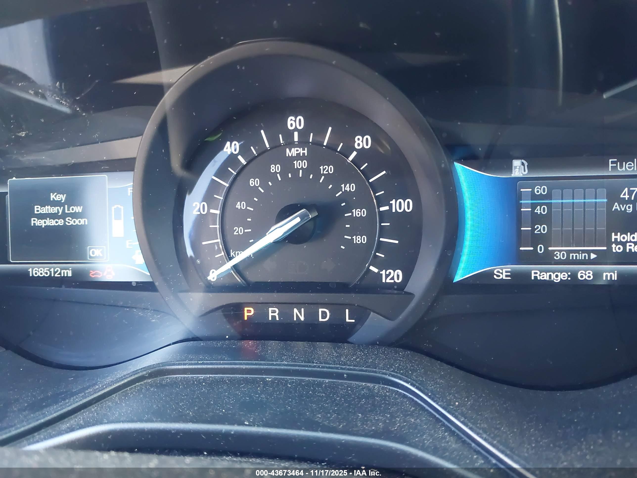 FORD FUSION image 7