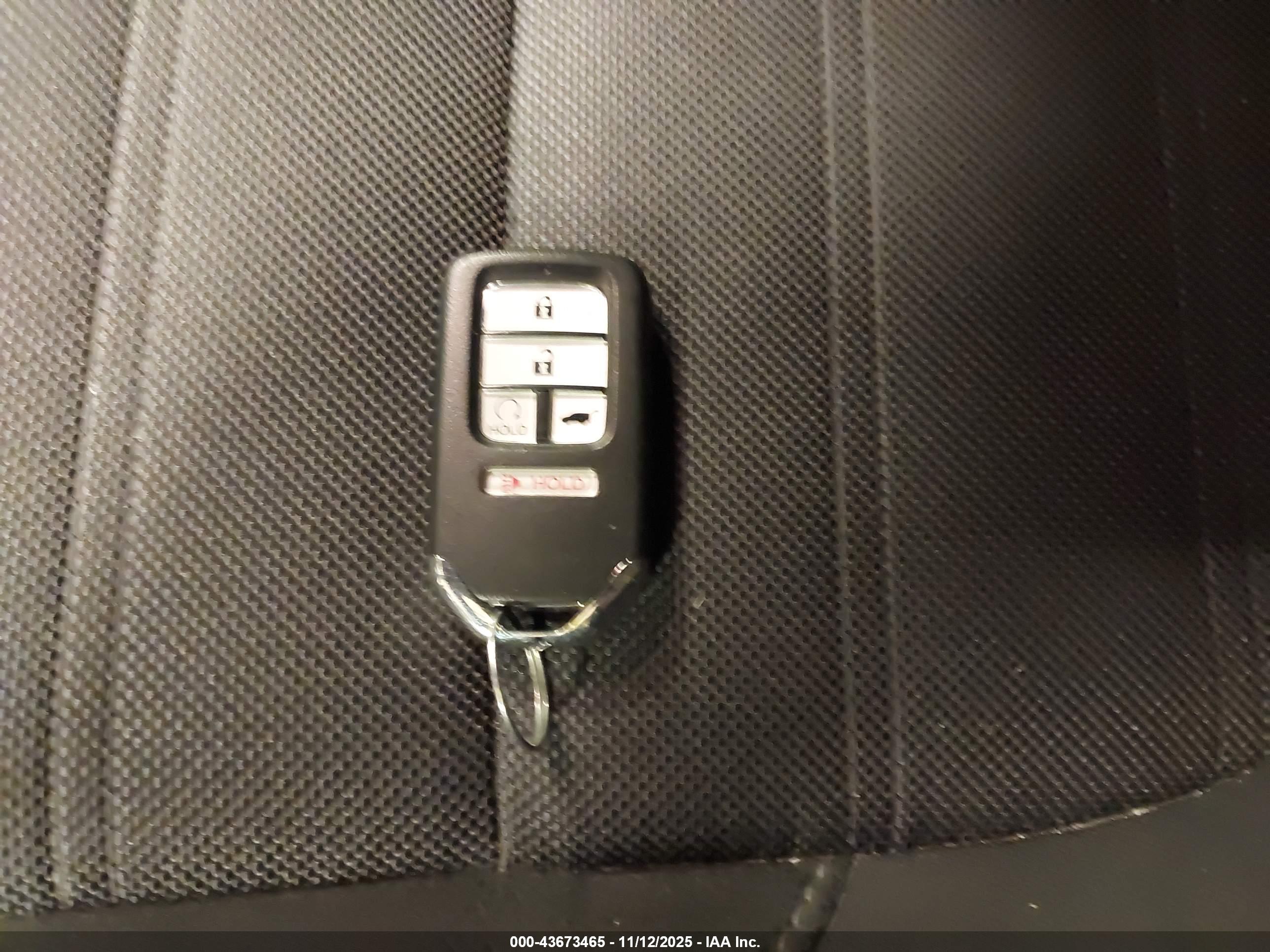 HONDA CR-V image 11