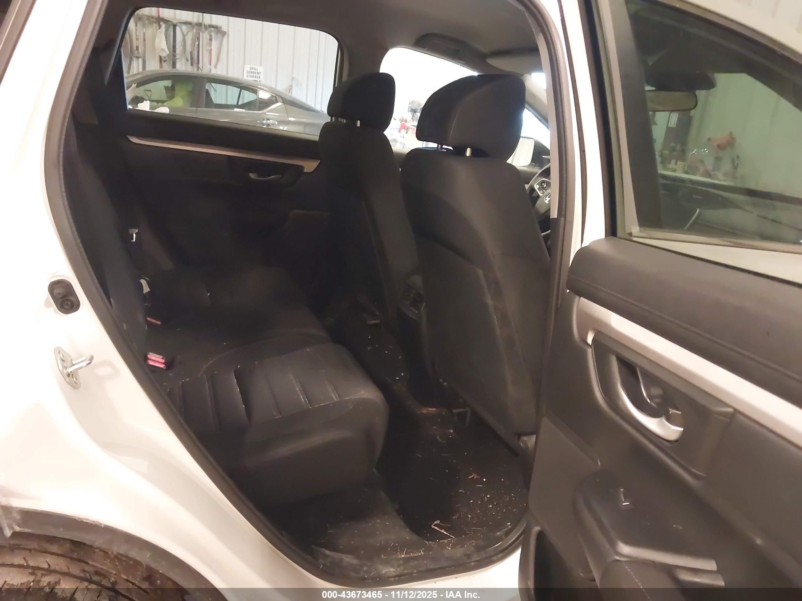 HONDA CR-V image 8
