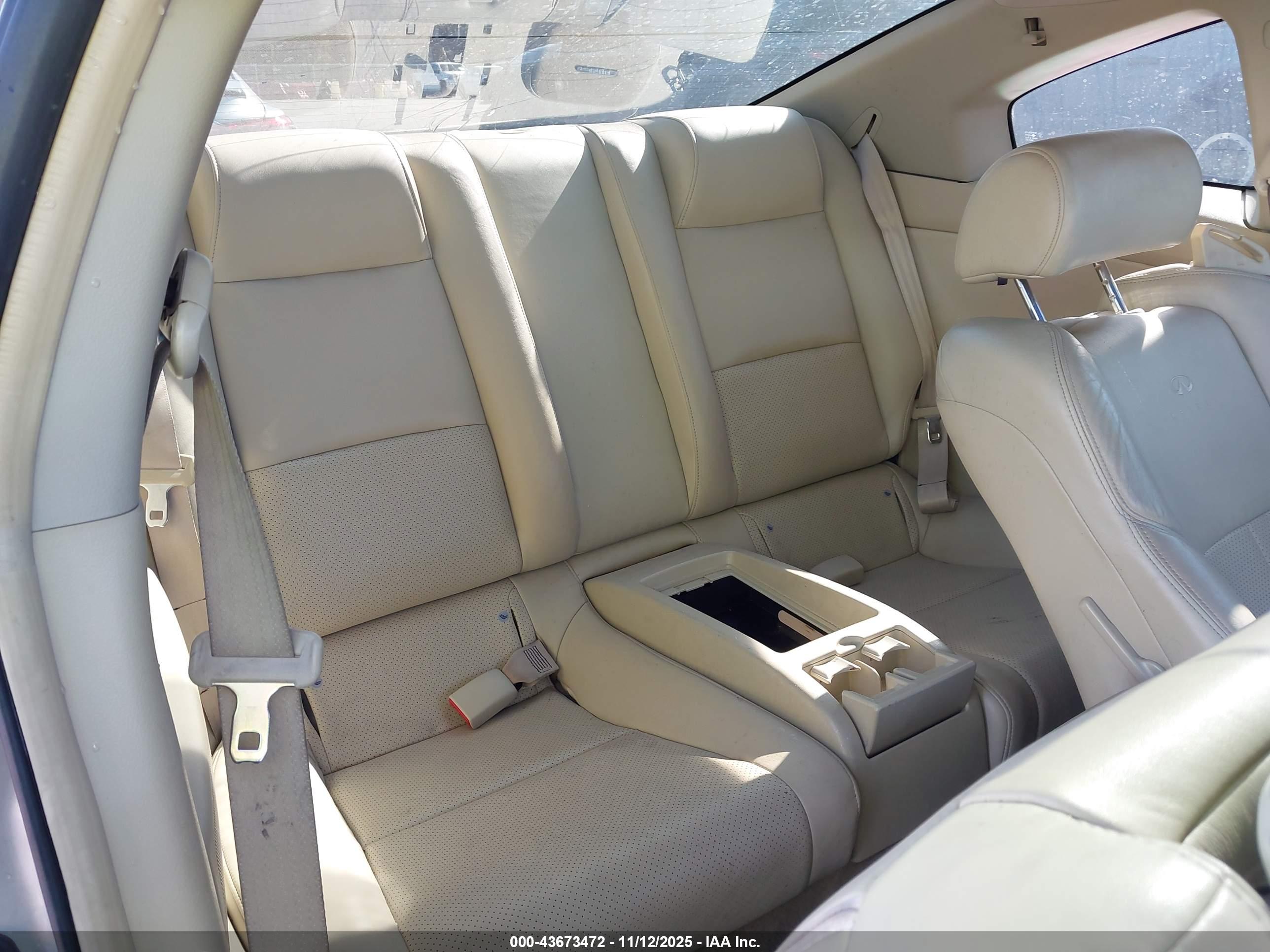INFINITI G35 image 8