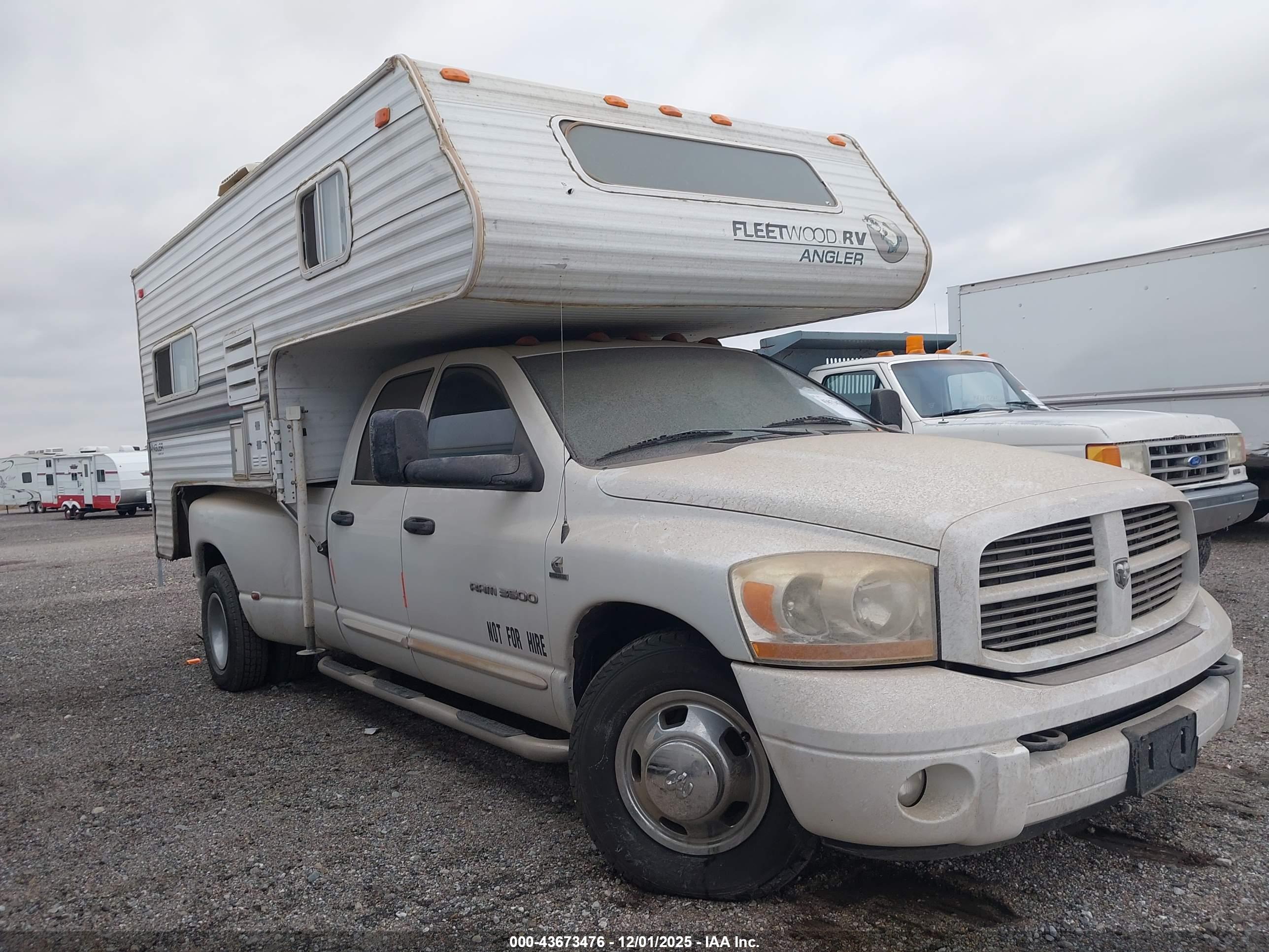 DODGE RAM image 2