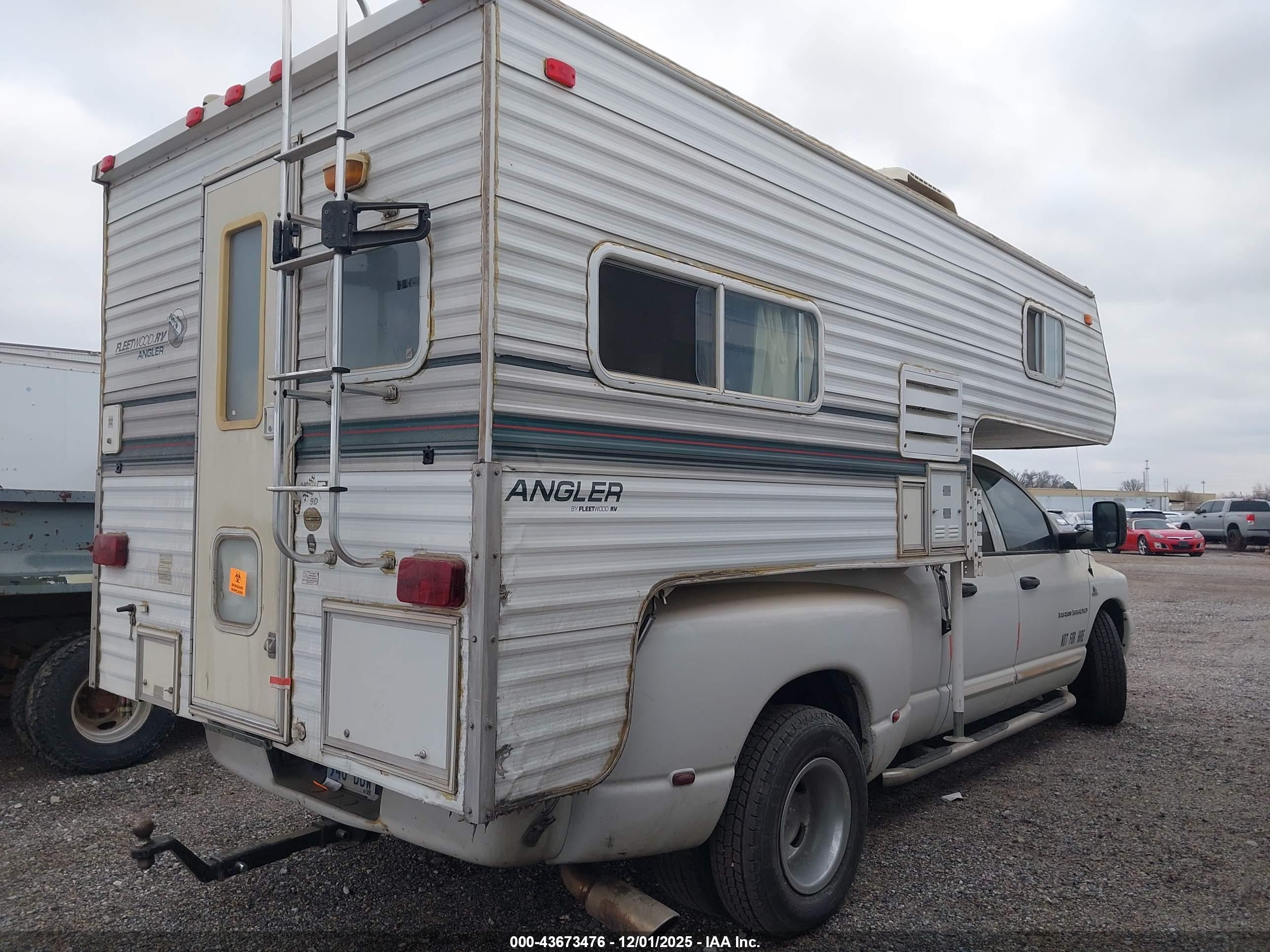 DODGE RAM image 3
