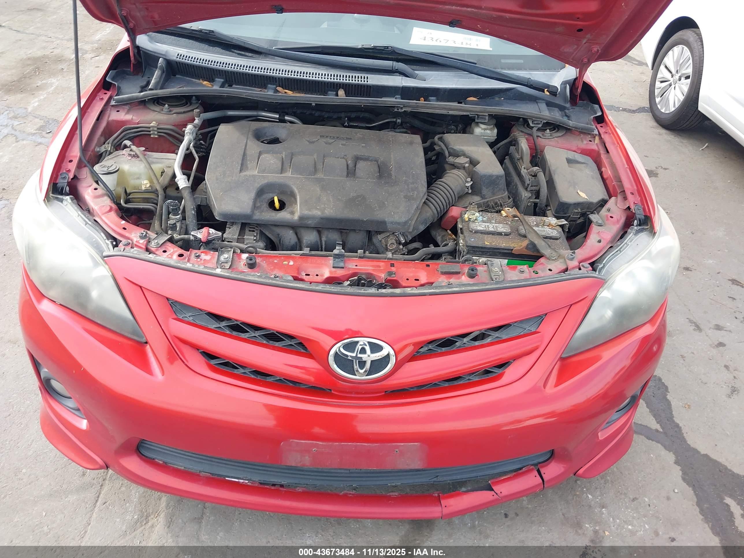 TOYOTA COROLLA image 10