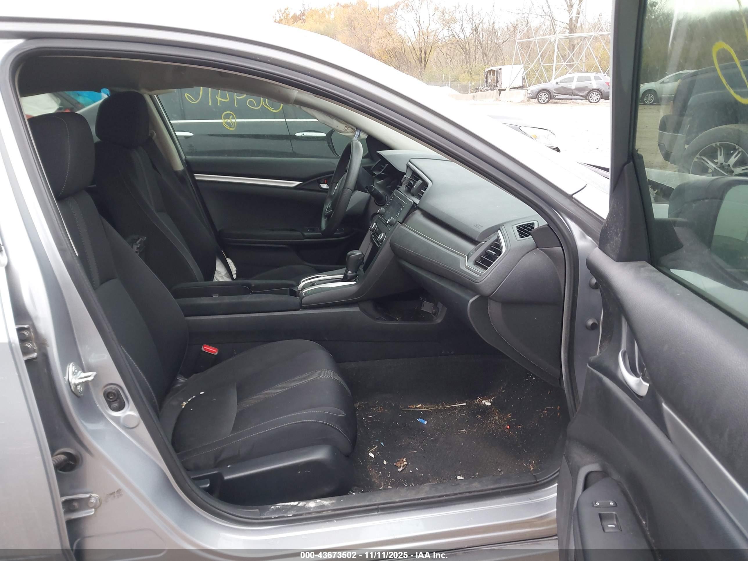 HONDA CIVIC image 5