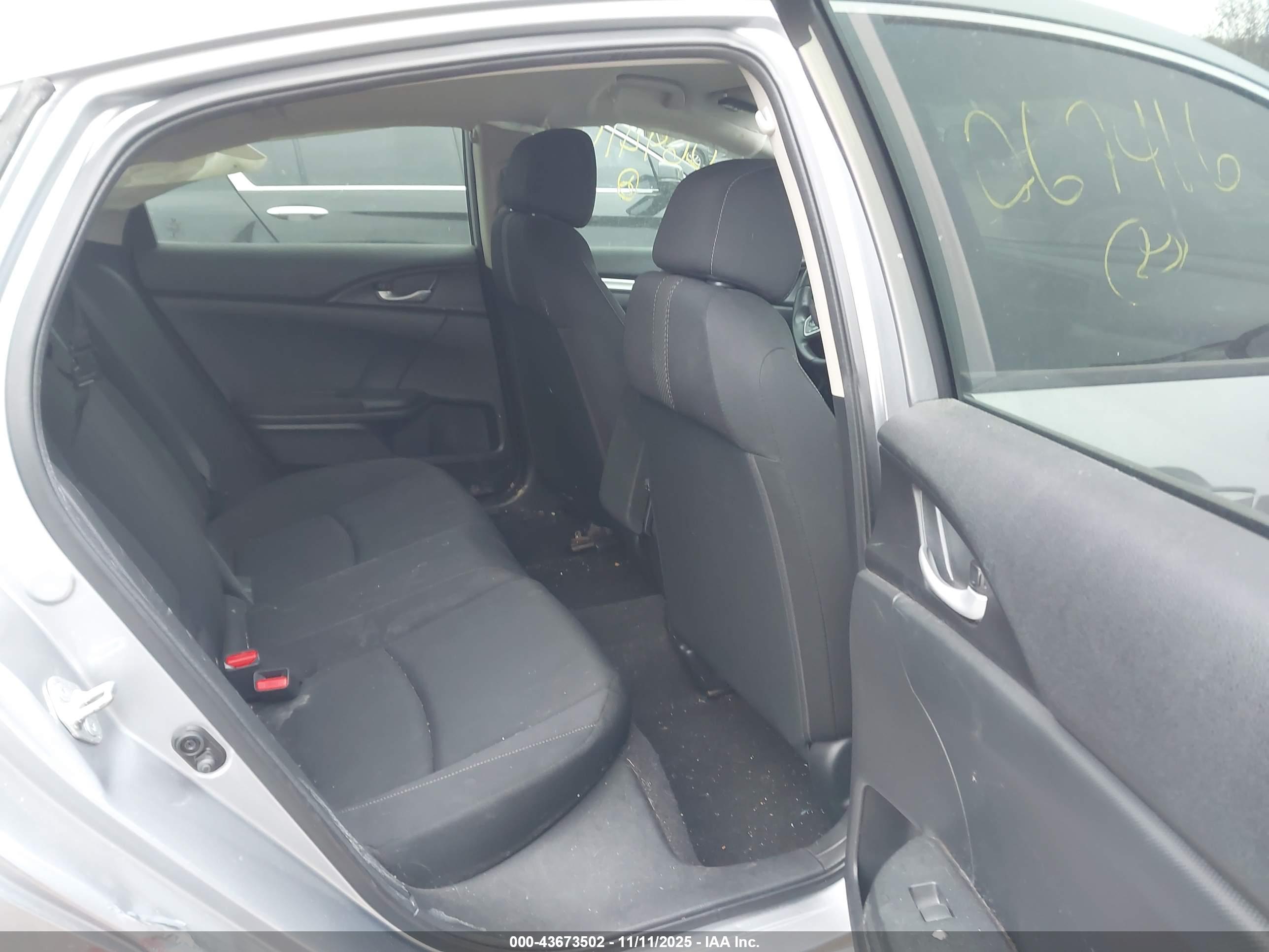 HONDA CIVIC image 8