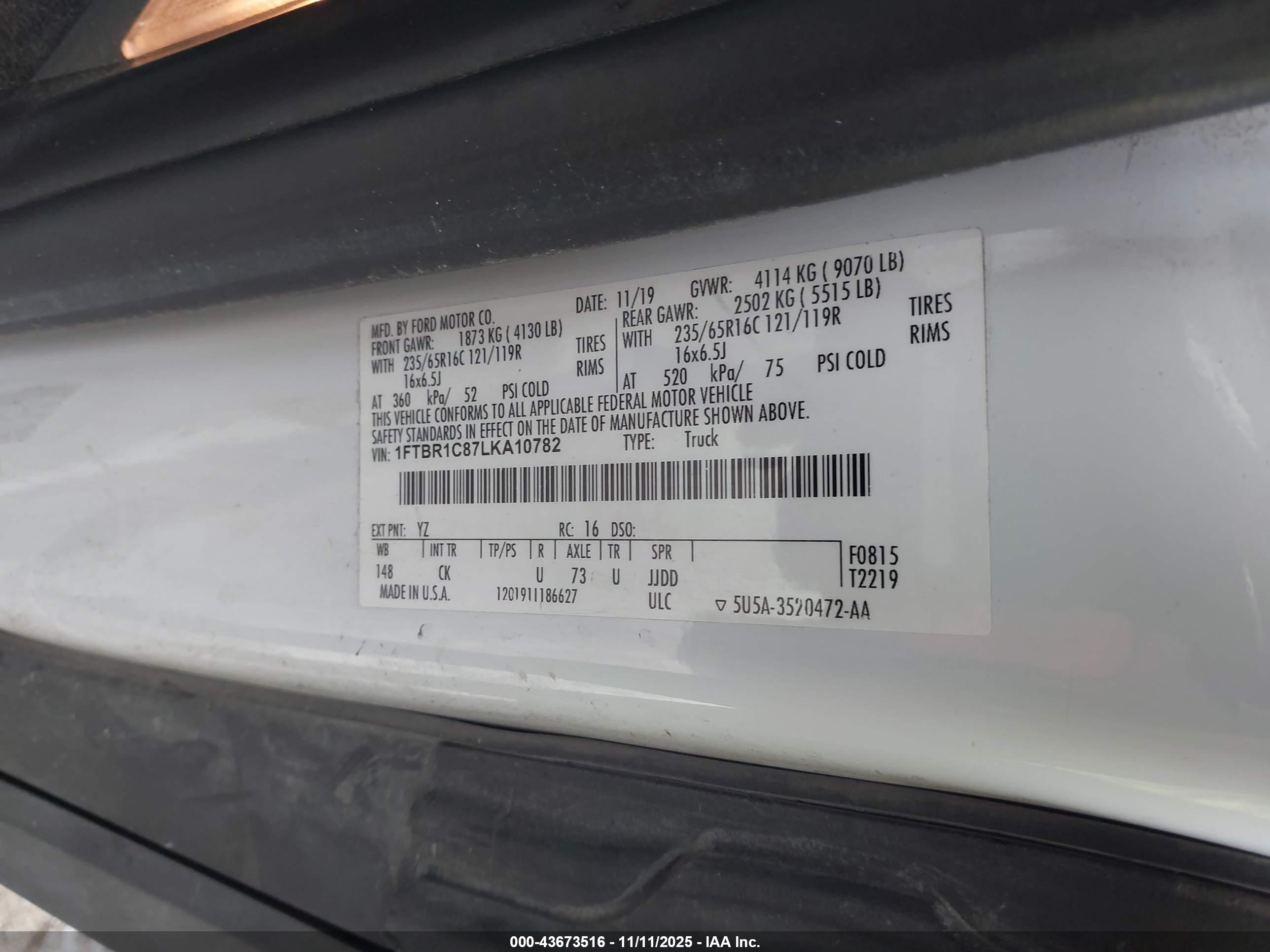 FORD TRANSIT-250 image 9