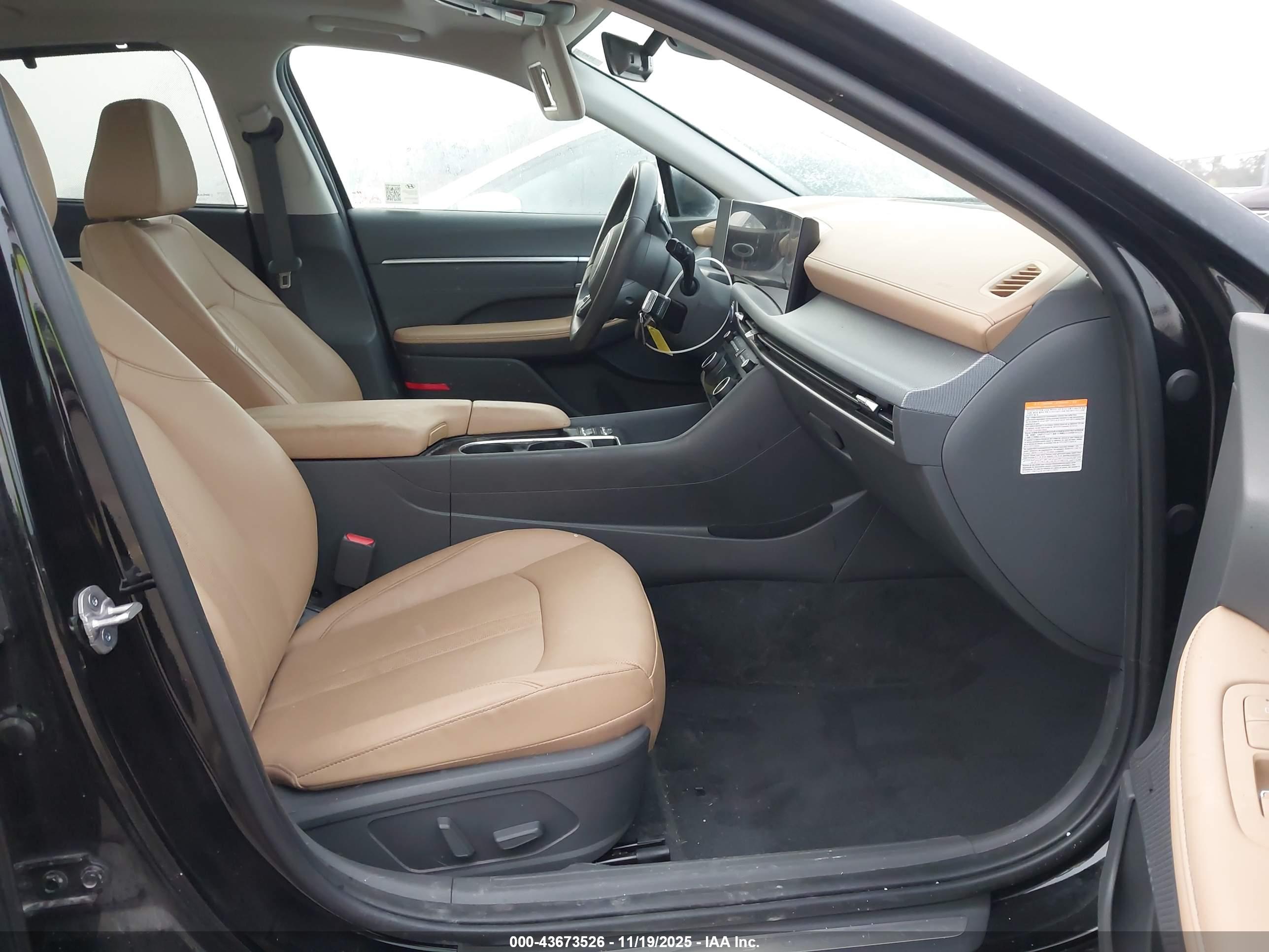 HYUNDAI SONATA image 5