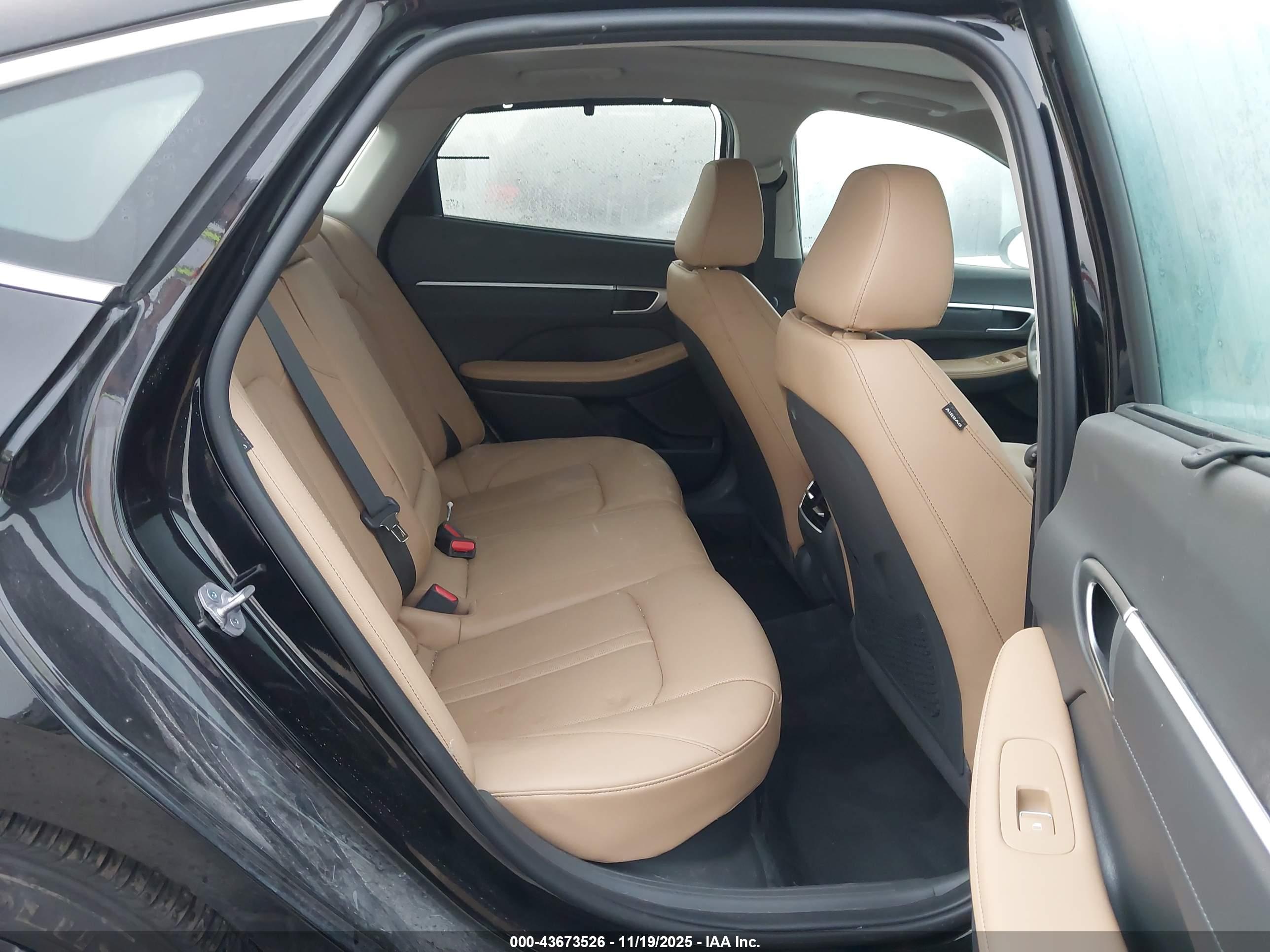 HYUNDAI SONATA image 8