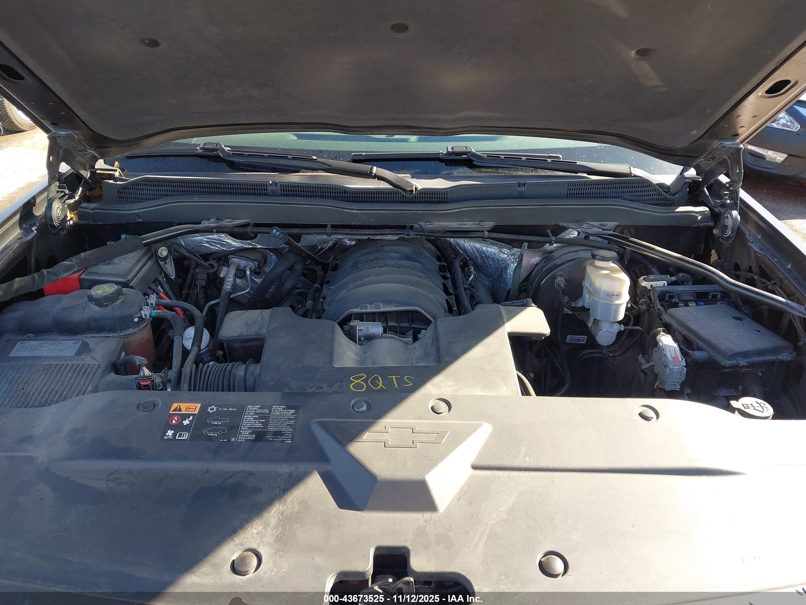CHEVROLET SILVERADO image 10