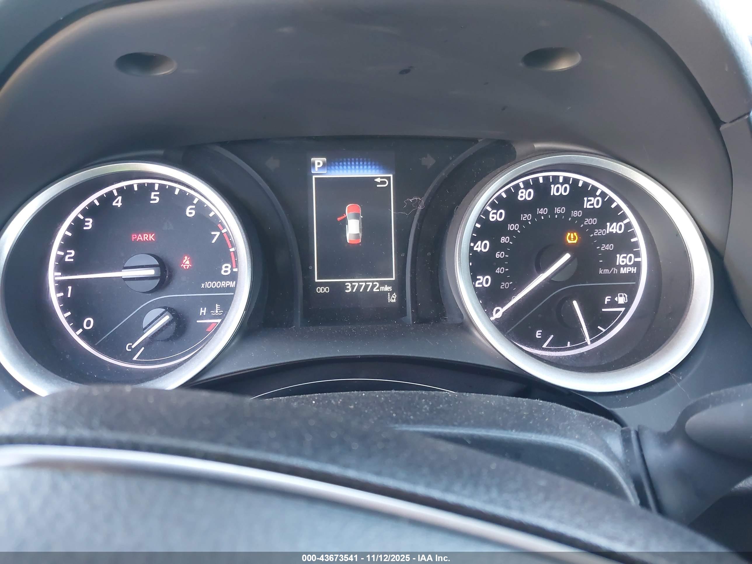 TOYOTA CAMRY image 7
