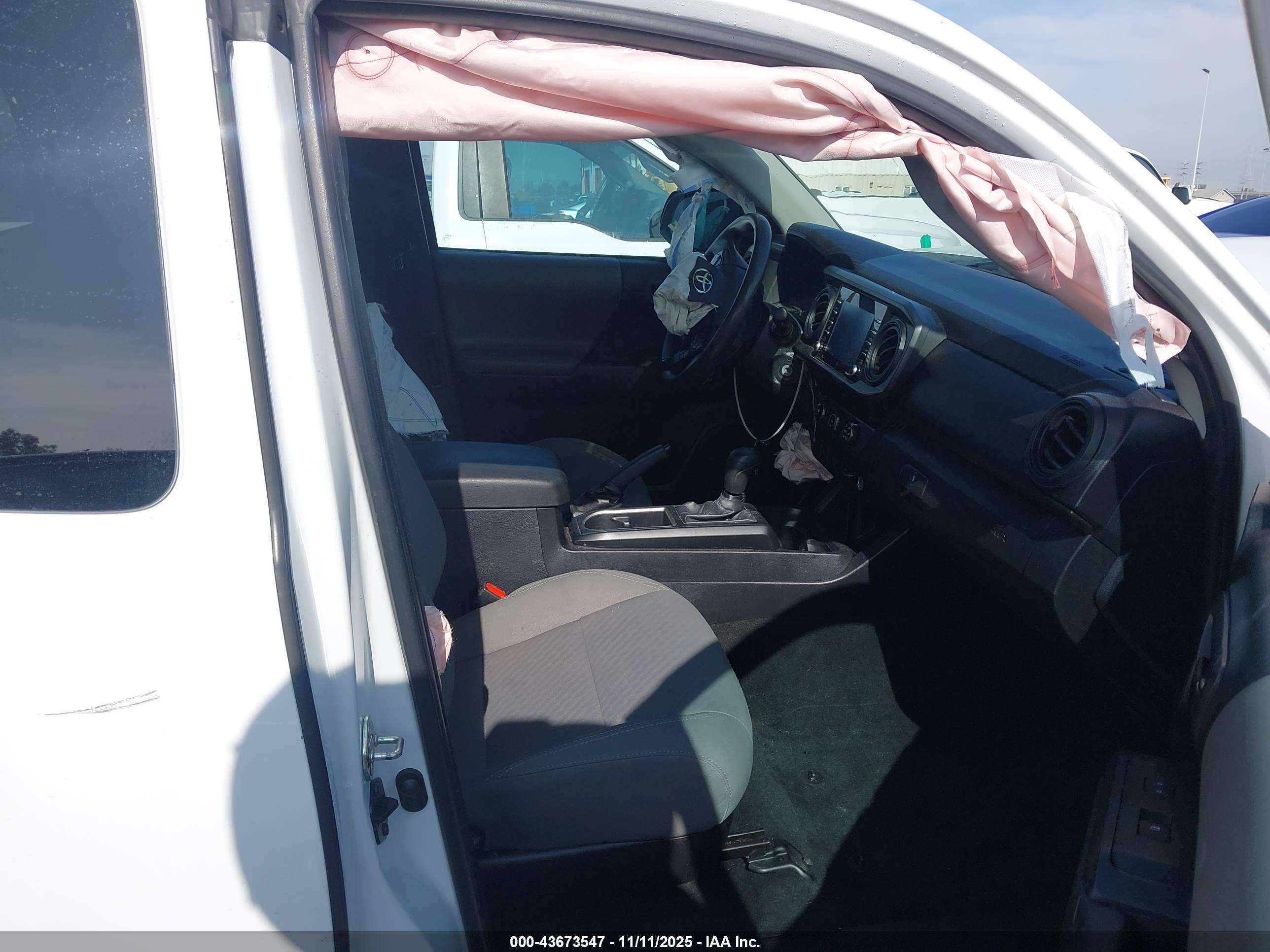 TOYOTA TACOMA image 5