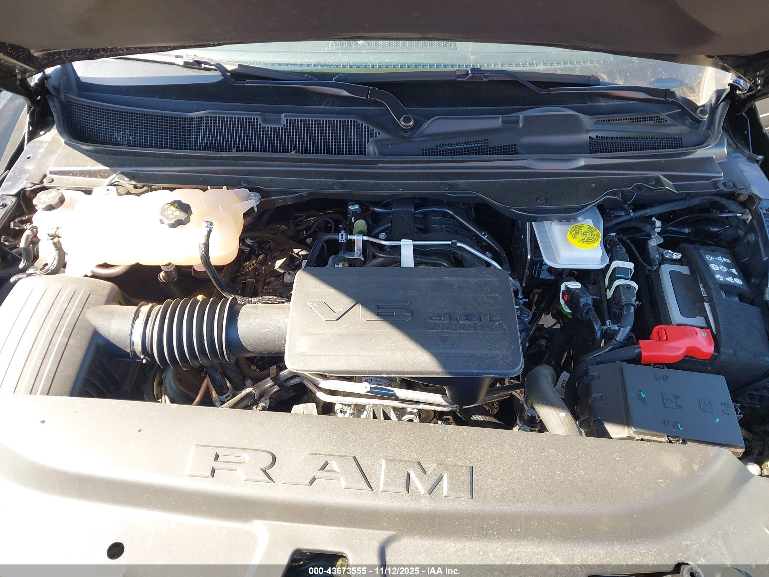 RAM 1500 image 10