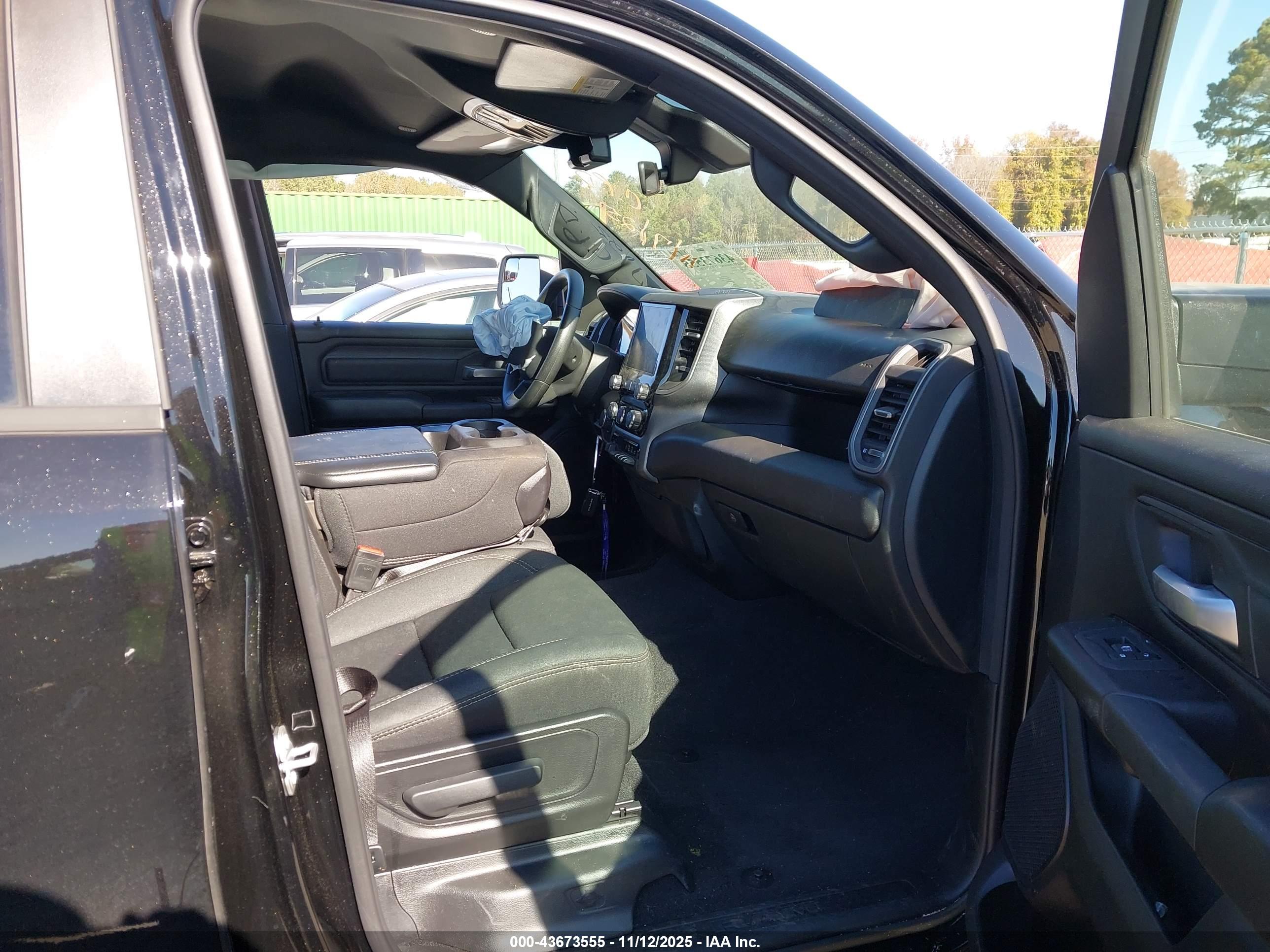 RAM 1500 image 5