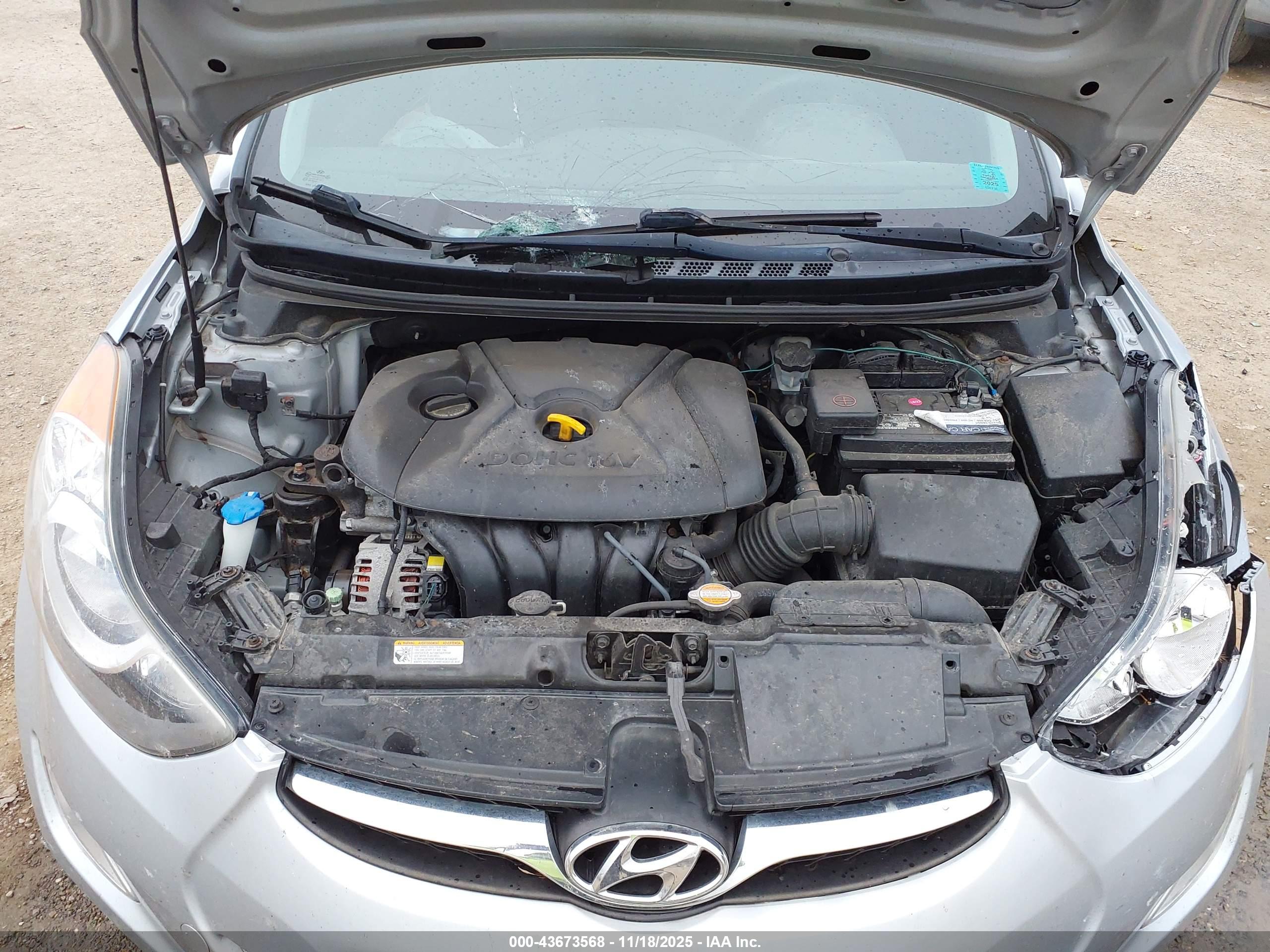 HYUNDAI ELANTRA image 10
