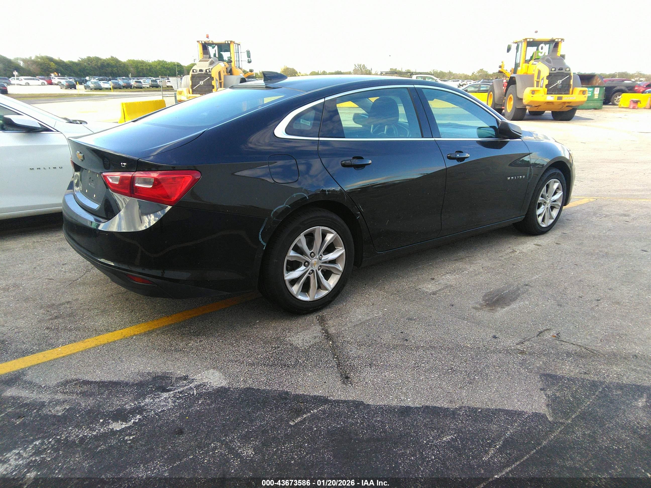 CHEVROLET MALIBU image 4