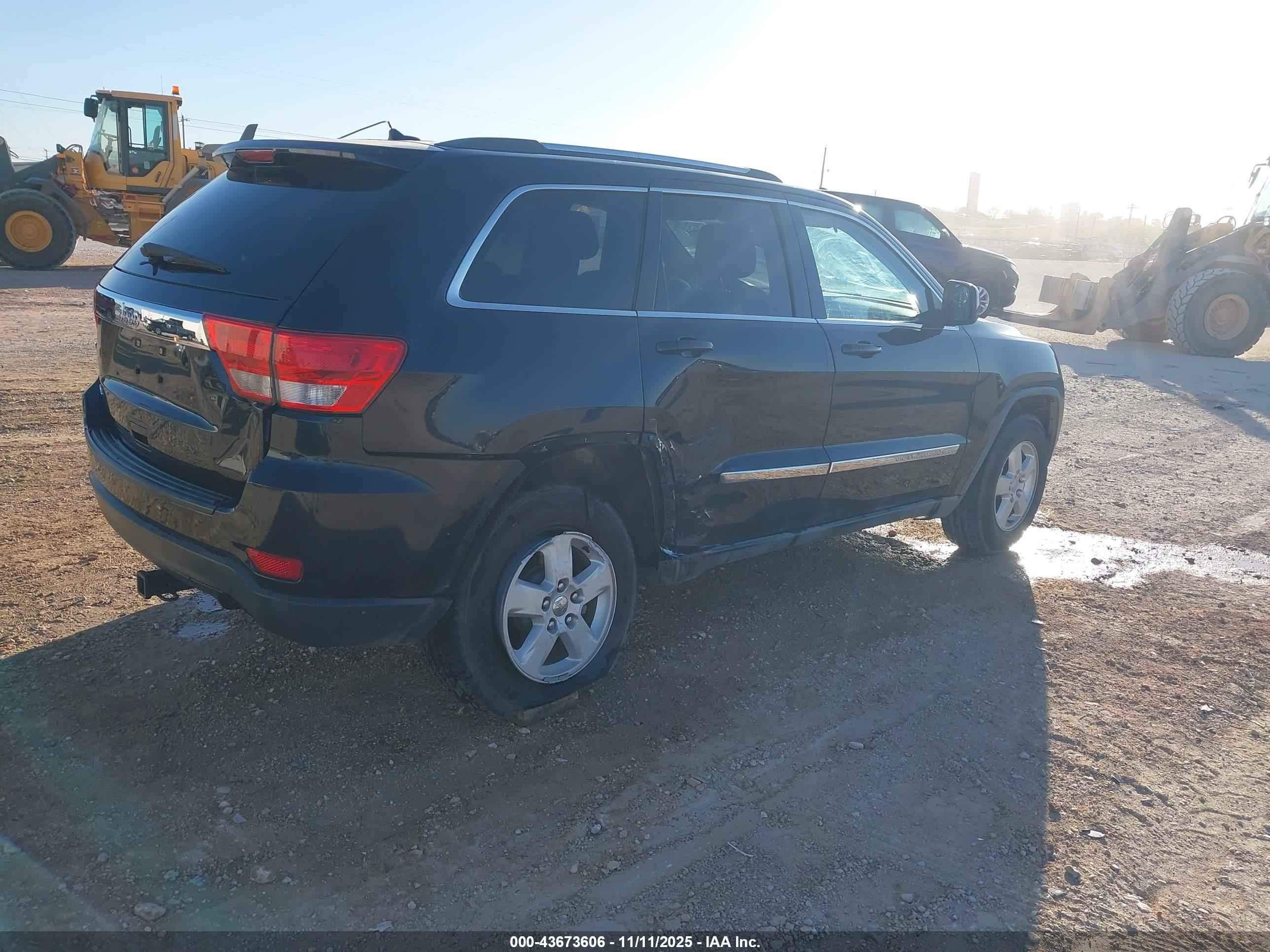 JEEP GRAND image 4