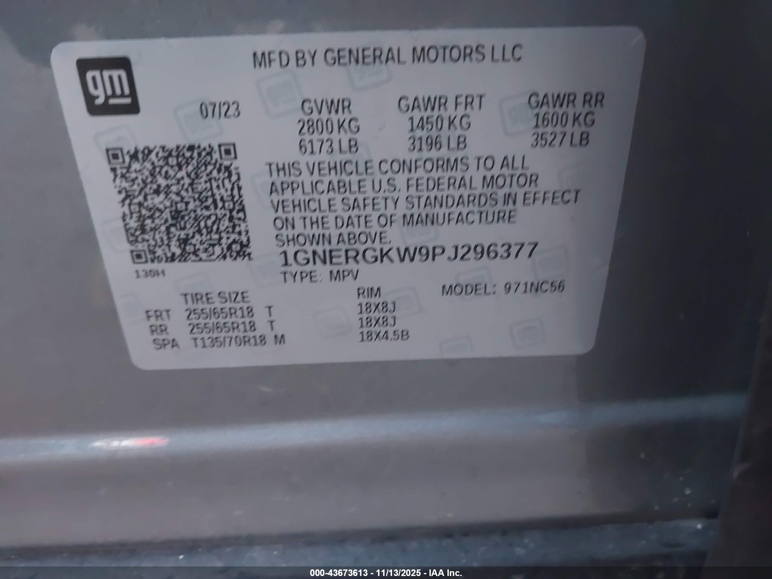 CHEVROLET TRAVERSE image 9