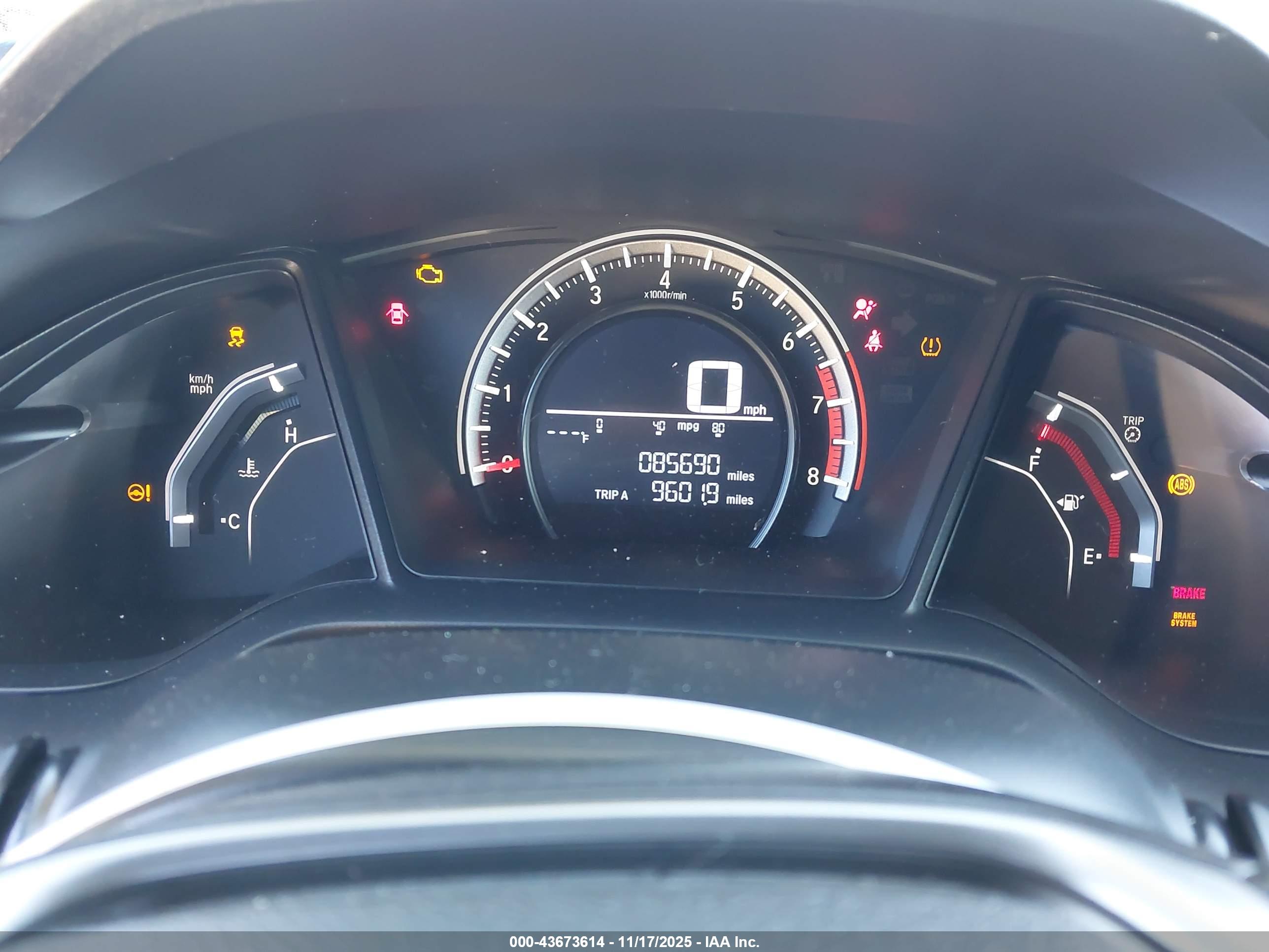 HONDA CIVIC image 7