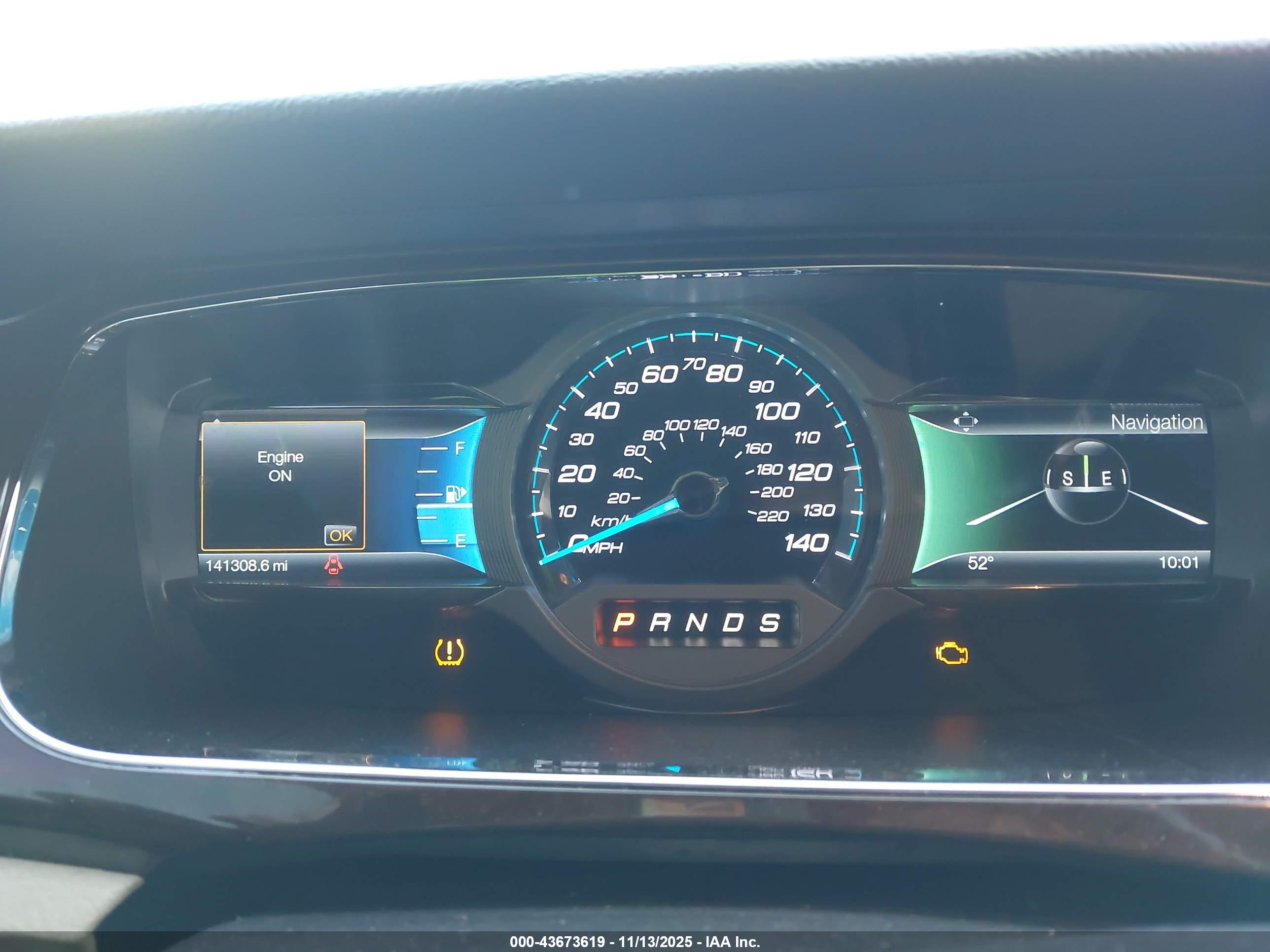 FORD TAURUS image 7