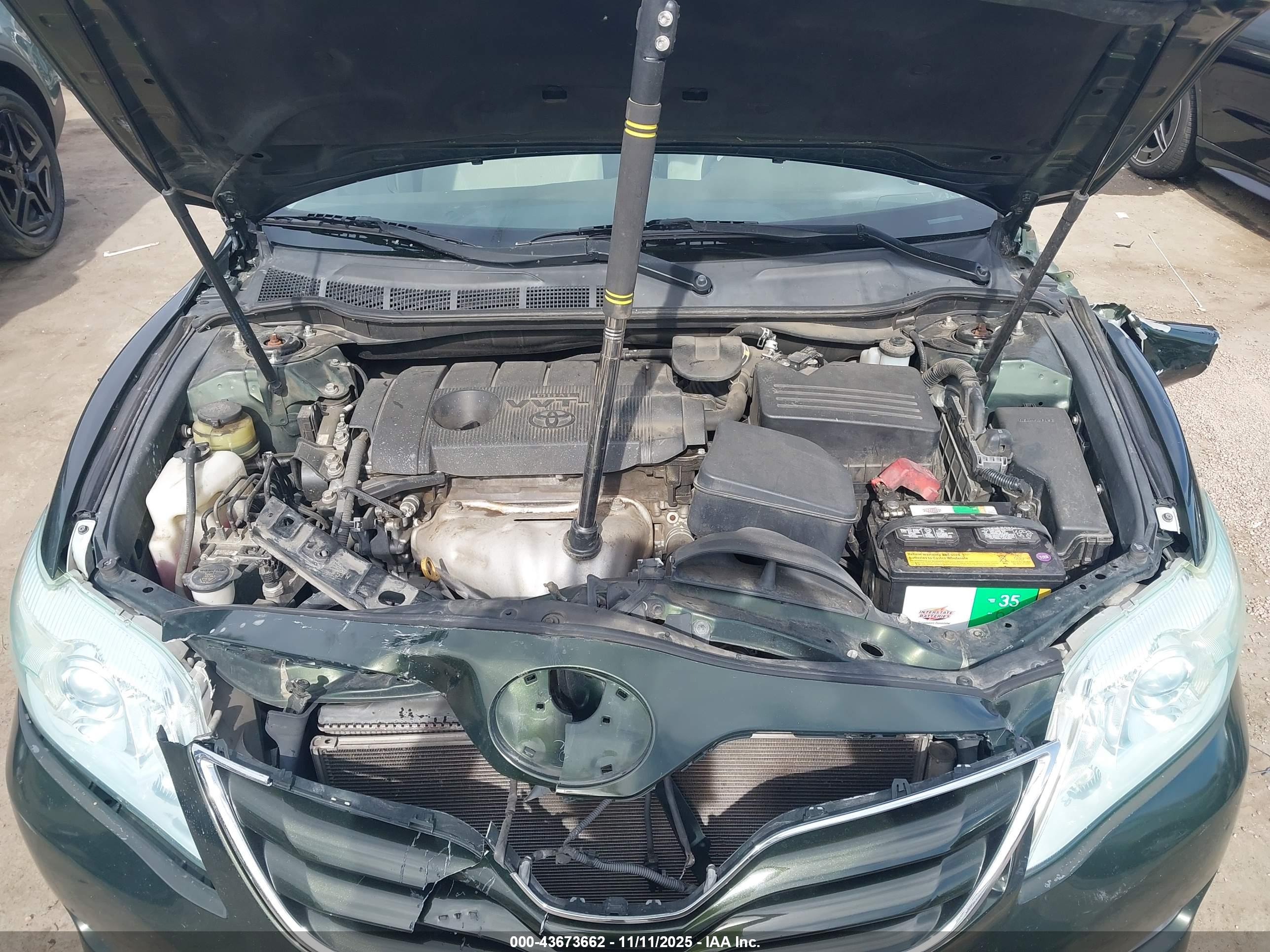 TOYOTA CAMRY image 10