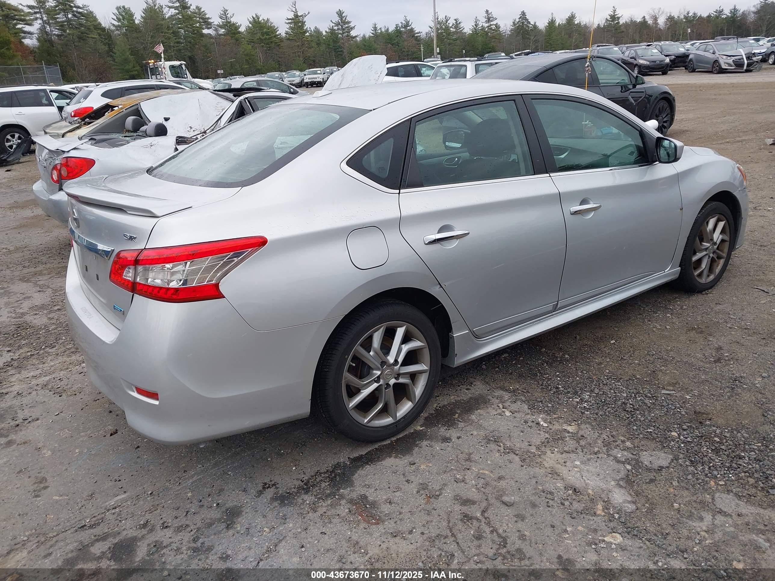 NISSAN SENTRA image 4