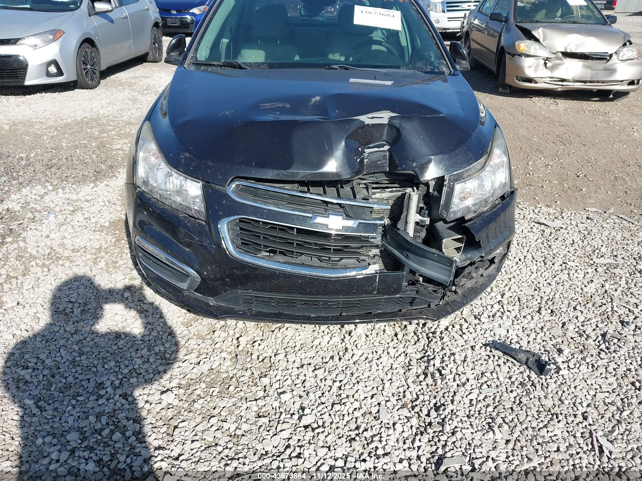 CHEVROLET CRUZE image 6