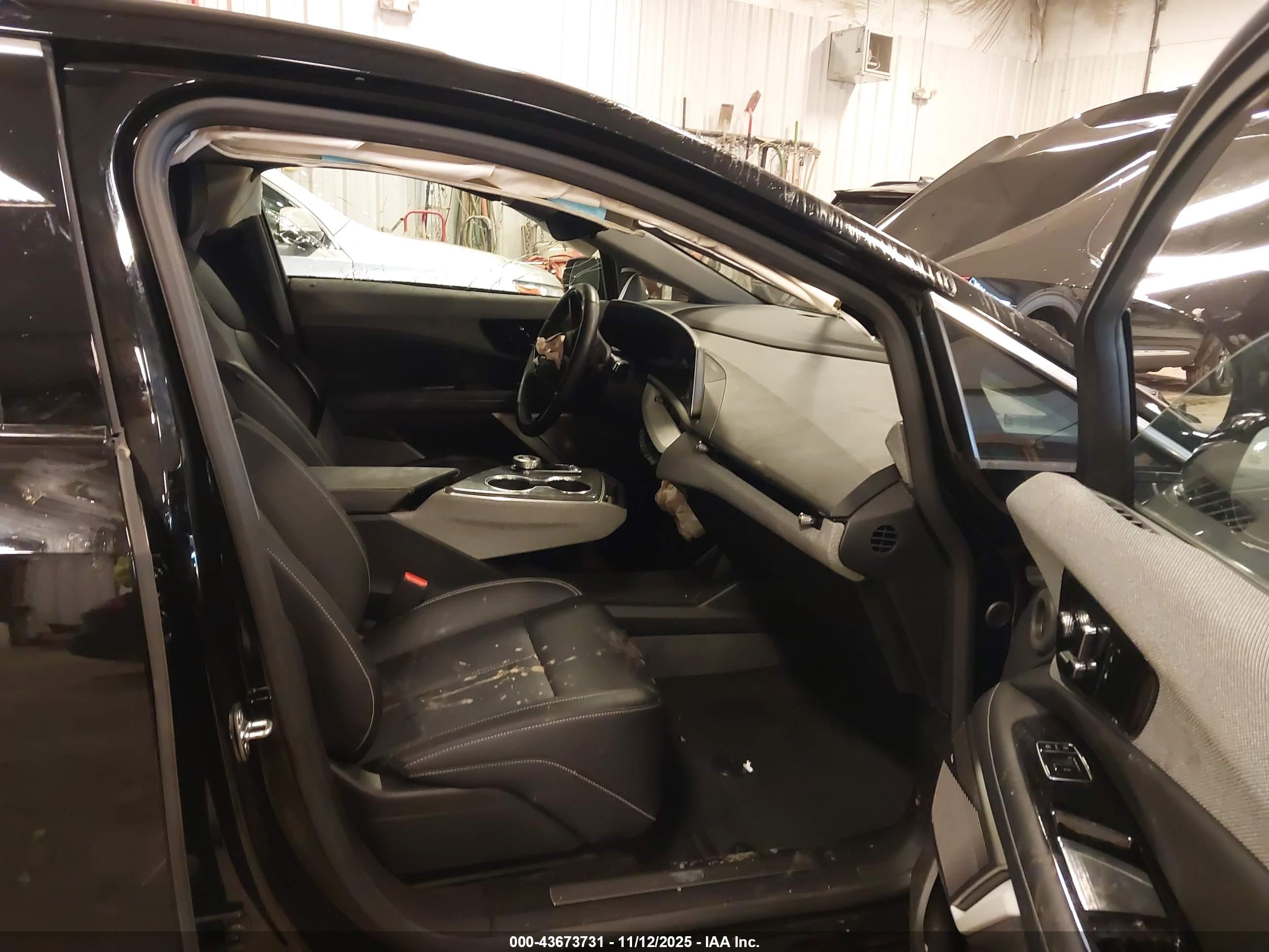 CADILLAC OPTIQ image 5