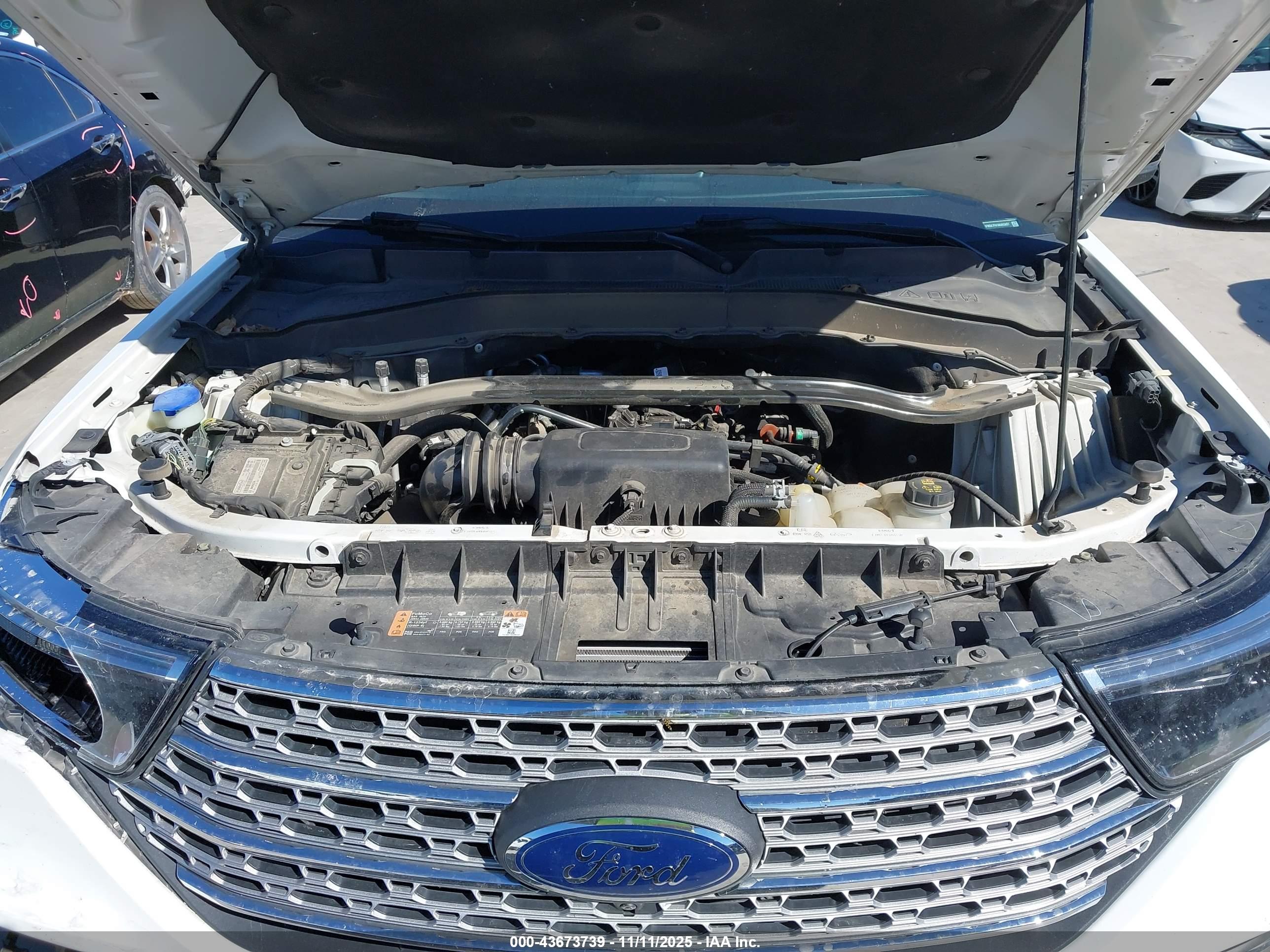 FORD EXPLORER image 10