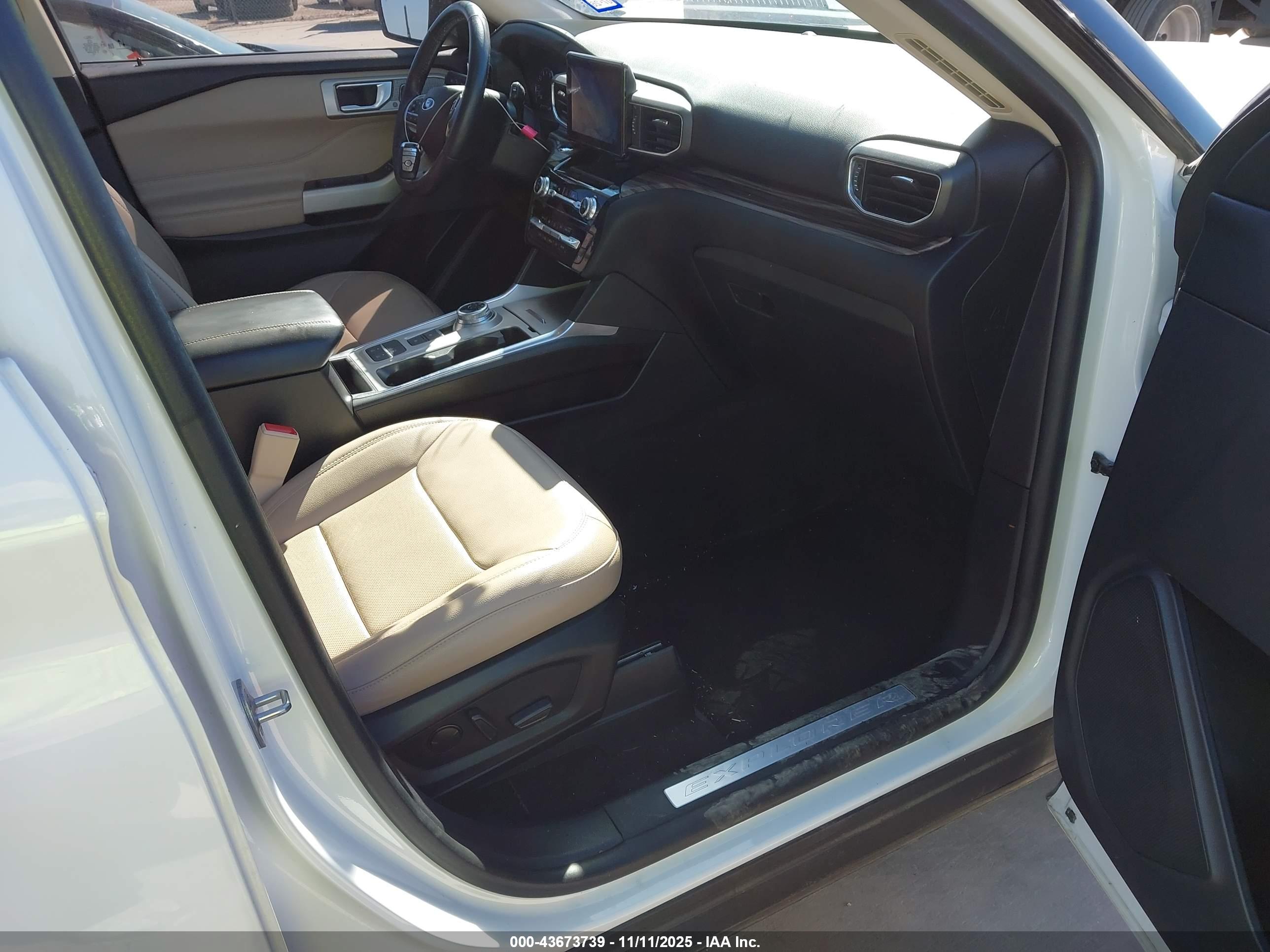 FORD EXPLORER image 5