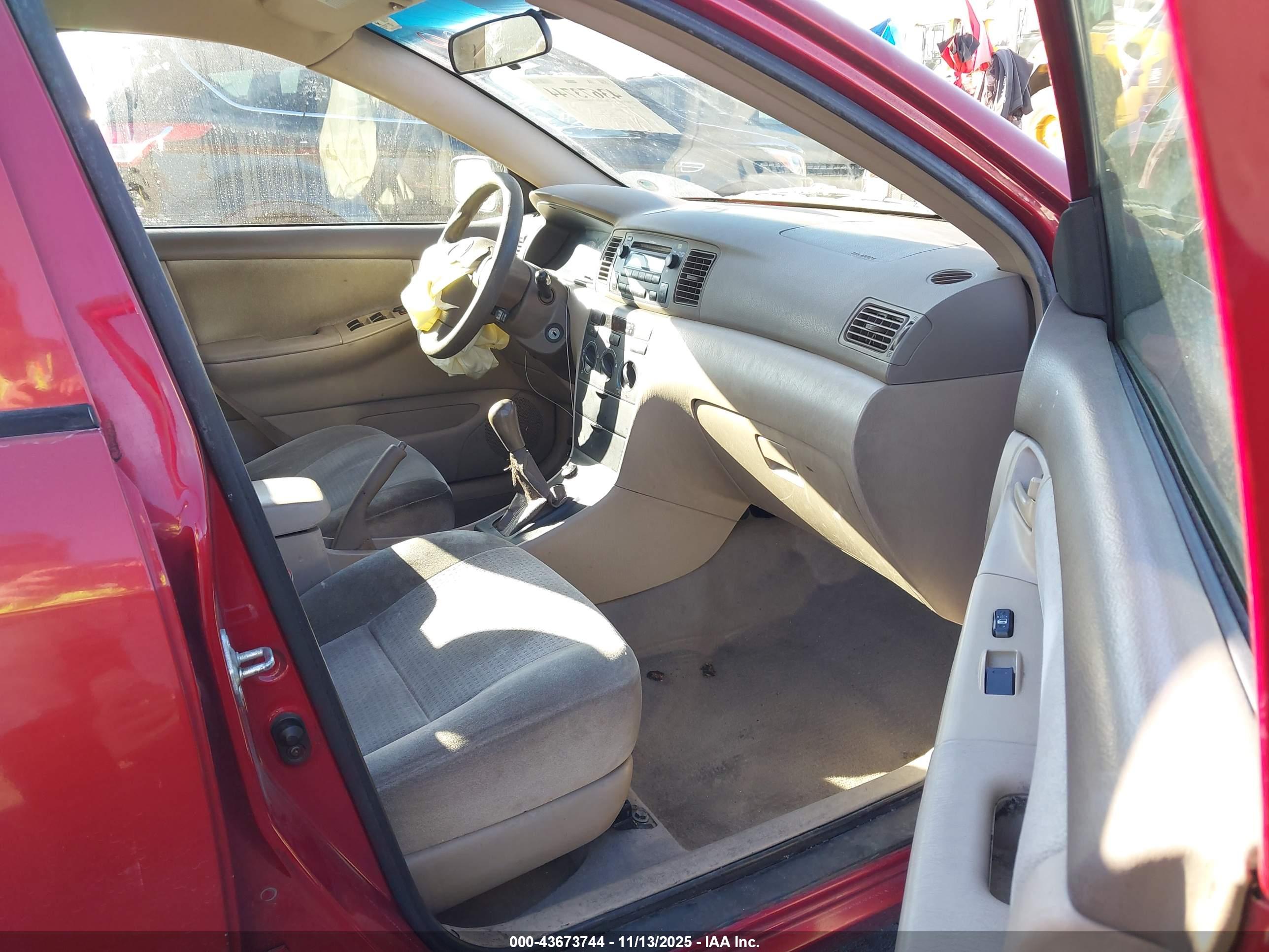 TOYOTA COROLLA image 5