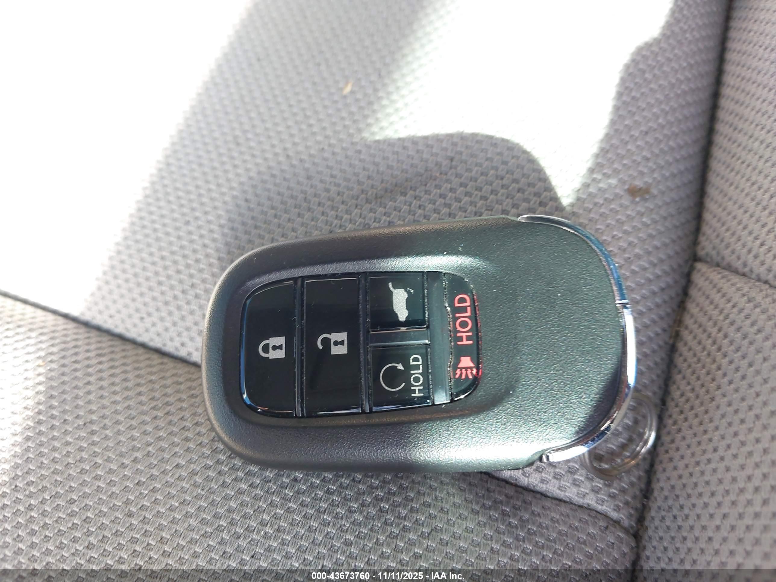 HONDA CR-V image 11