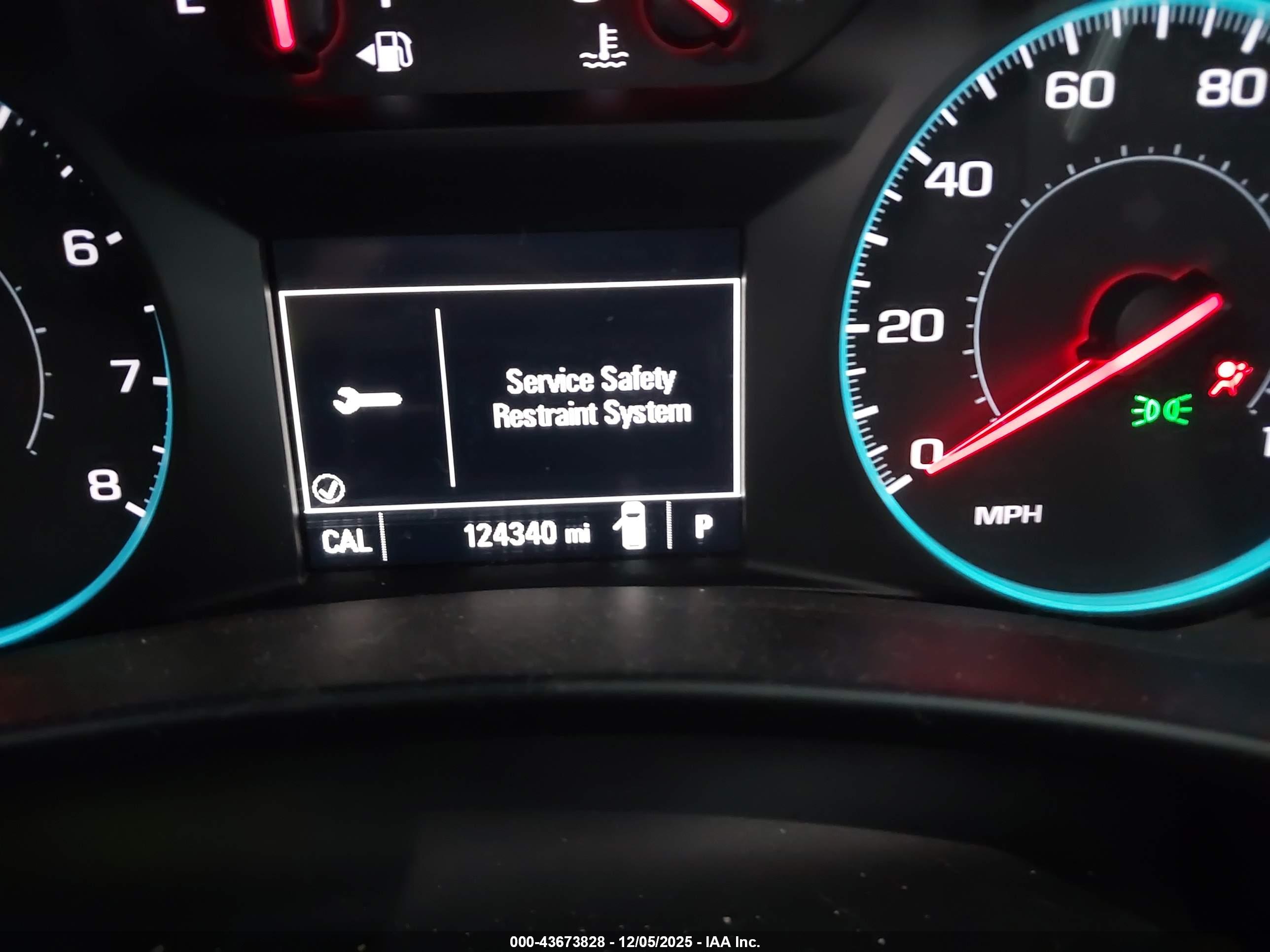 CHEVROLET EQUINOX image 7