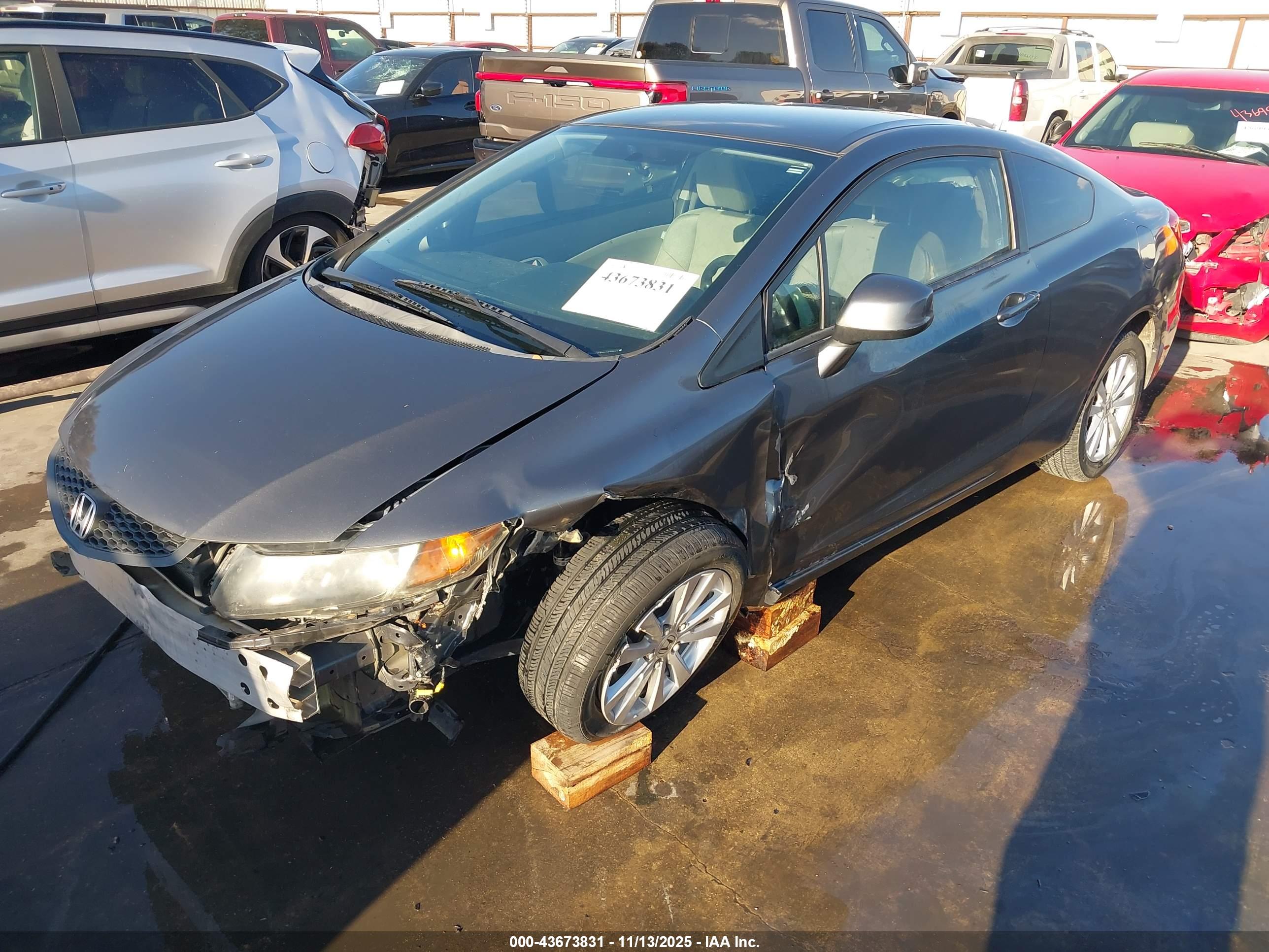HONDA CIVIC image 2