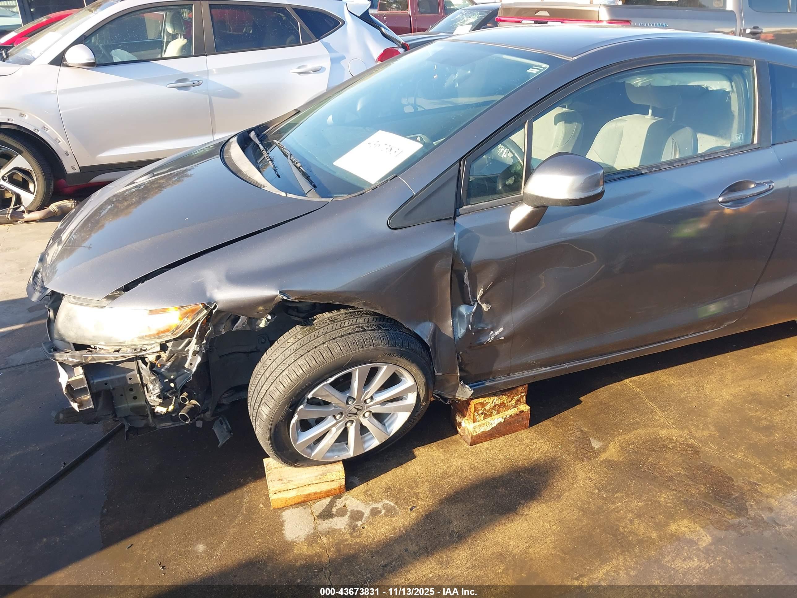 HONDA CIVIC image 6