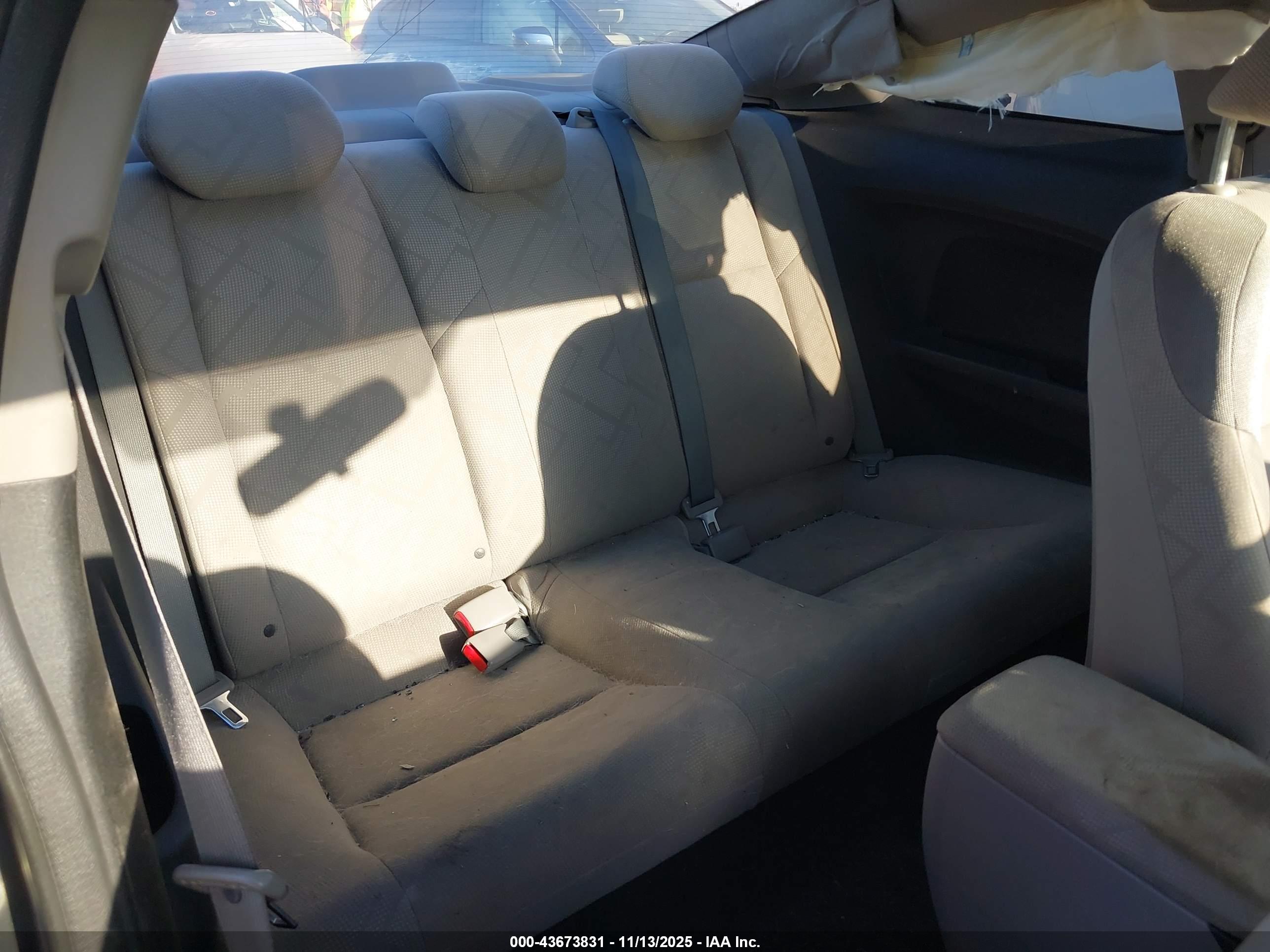 HONDA CIVIC image 8