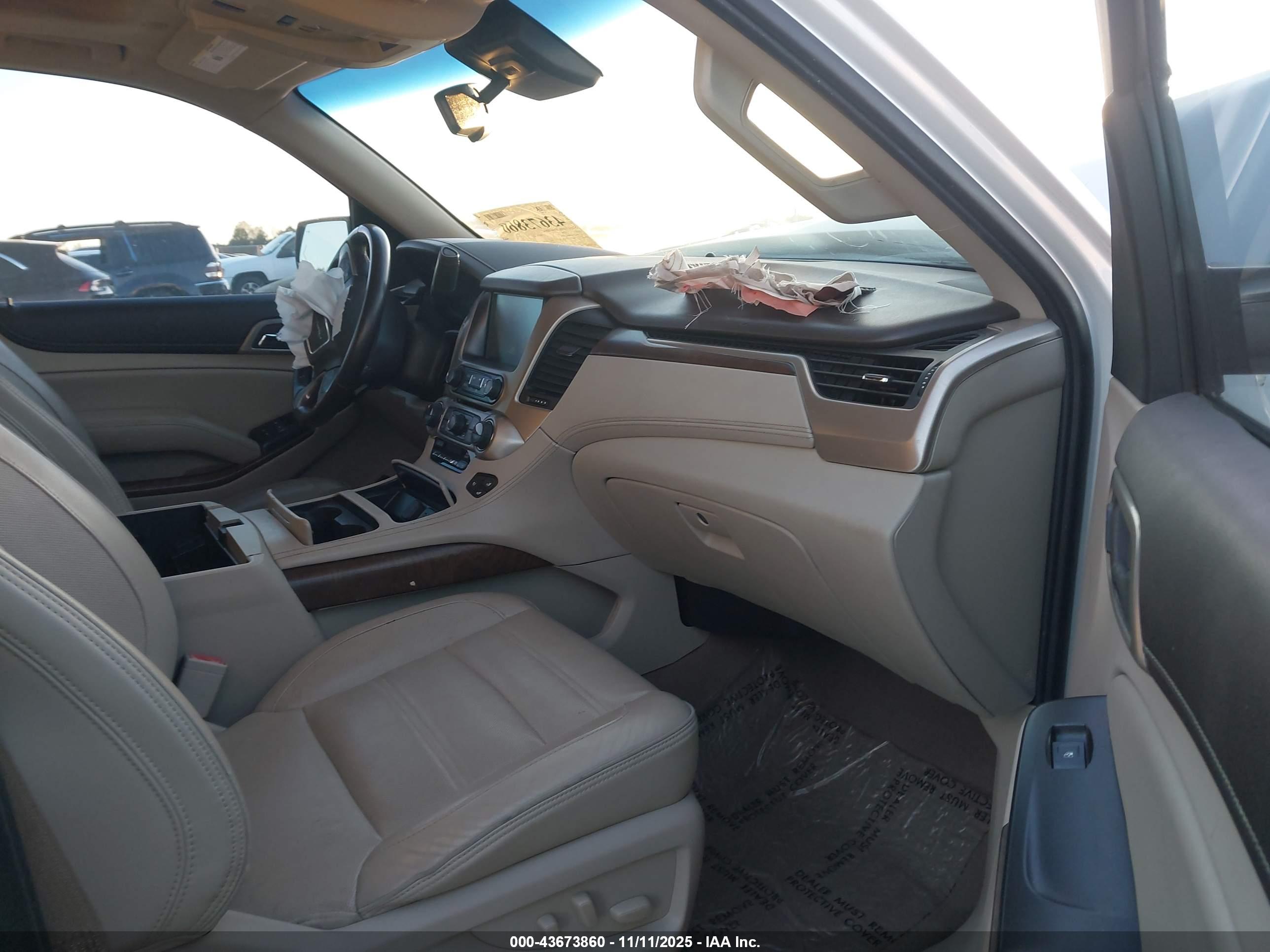 GMC YUKON image 5